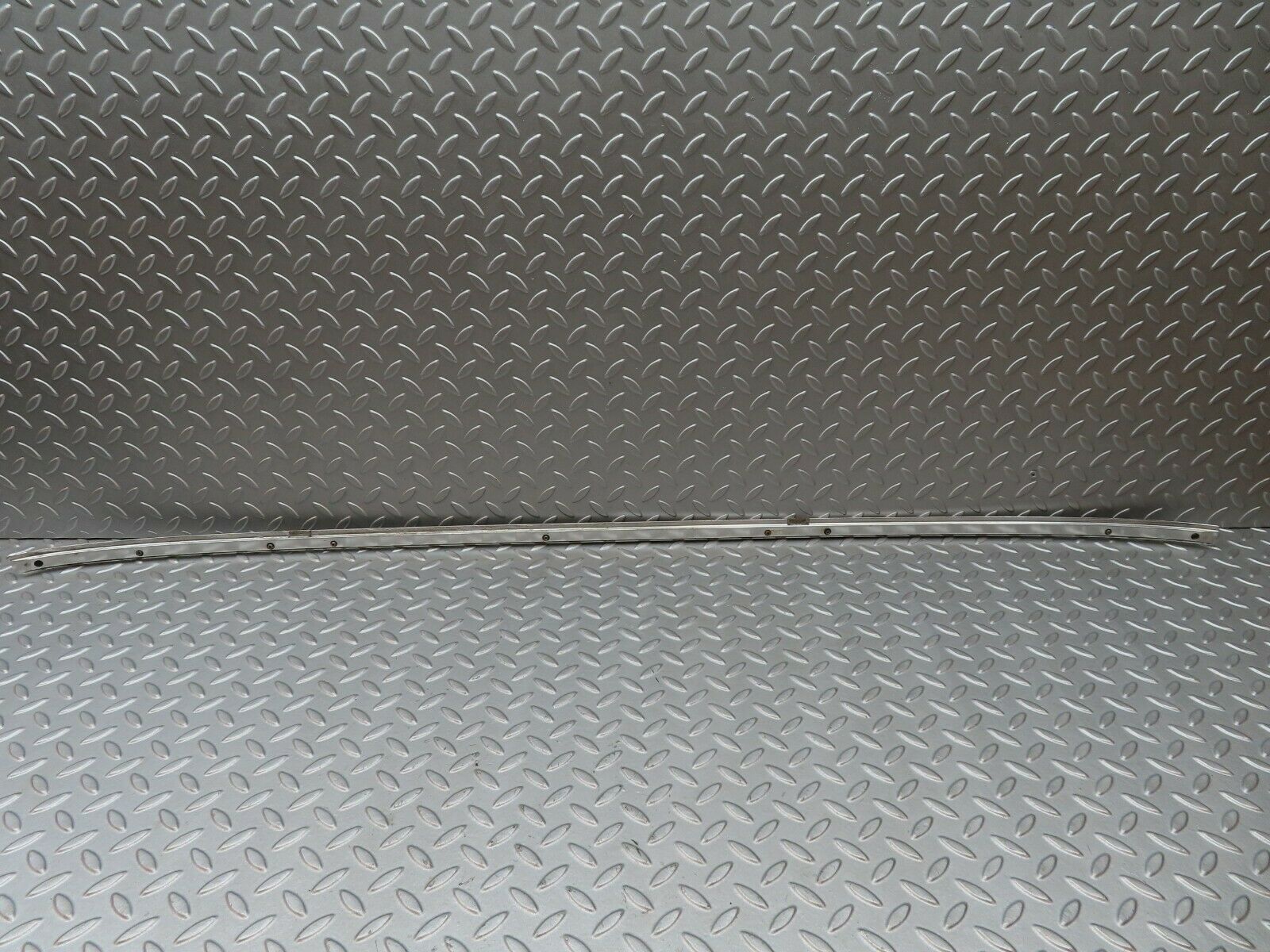 4653 Mercedes-Benz W114 280CE Coupe Right Side Roof Rack Rail