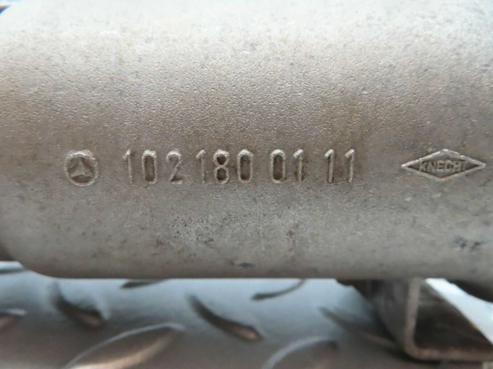 4452 Mercedes-Benz W123 230E Oil Filter Housing 1021800111