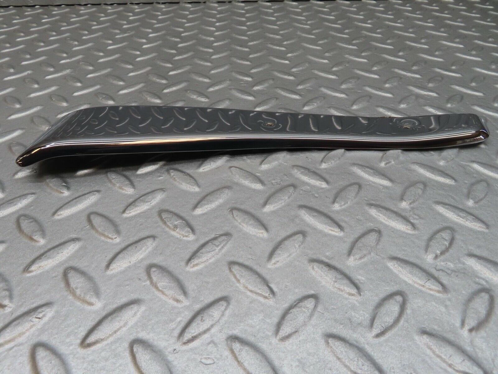 13983 Mercedes-Benz C107 280SLC Right Door Chrome Cover