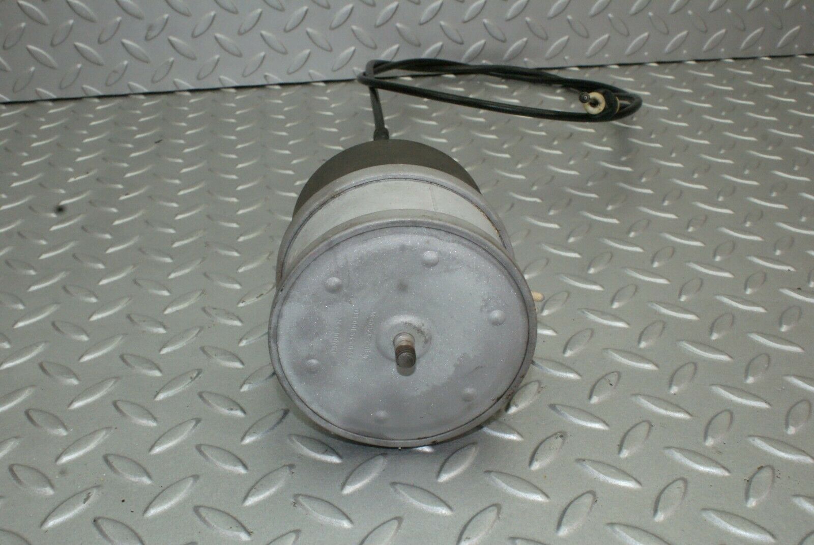 2516 Mercedes-Benz W116 350SE Cruise Control Module Unit 0015450732