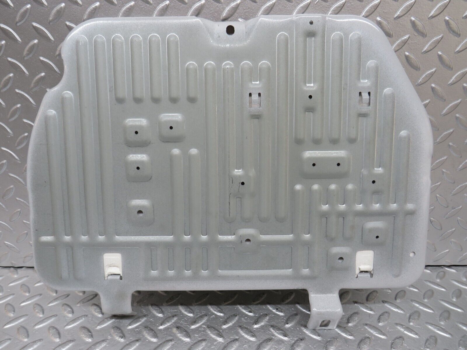 34843 Mercedes-Benz W210 320E Front Left Floor Cover