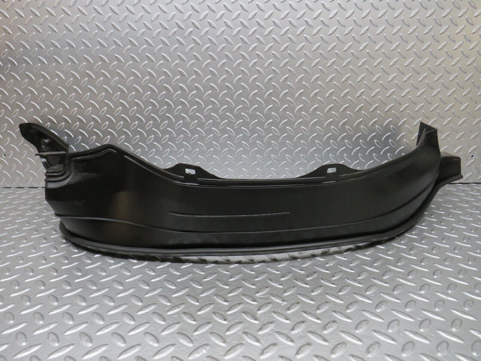 27351 Mercedes-Benz W123 280E Front Right Inner Fender Wing Splash Guard 1238841035