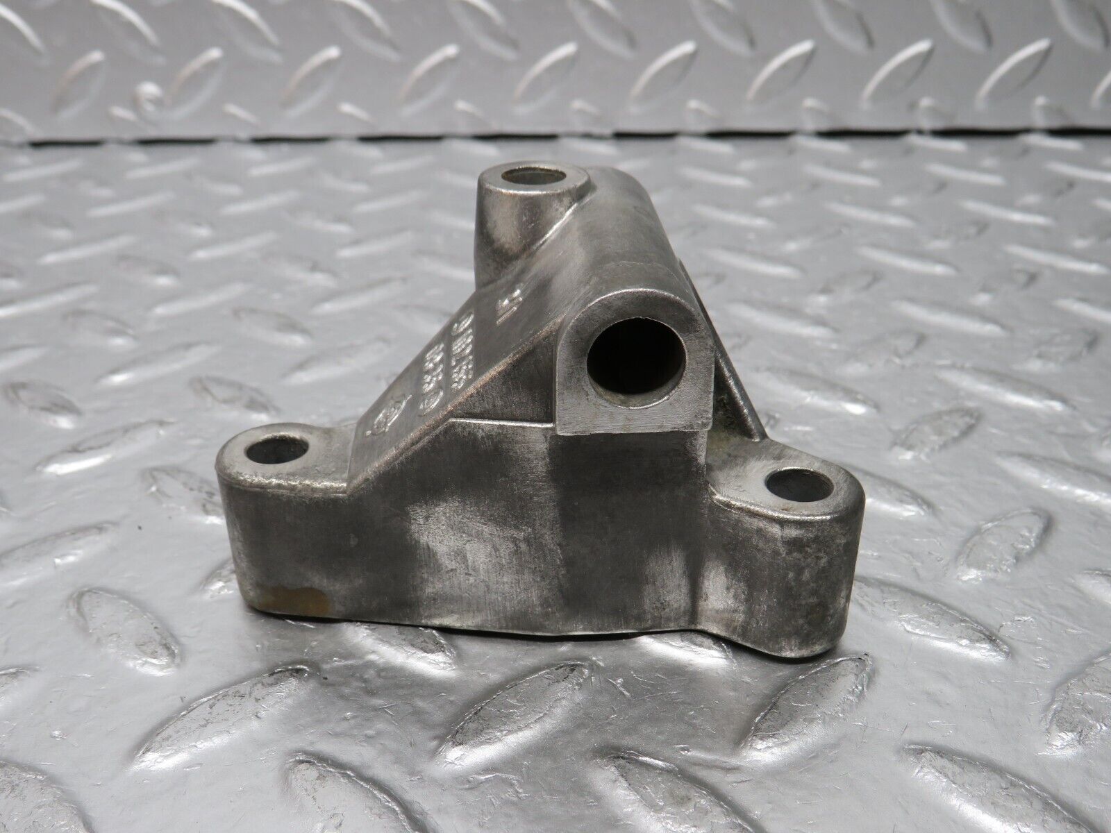 30429 Mercedes-Benz W124 230E Alternator Generator Support 1021550835