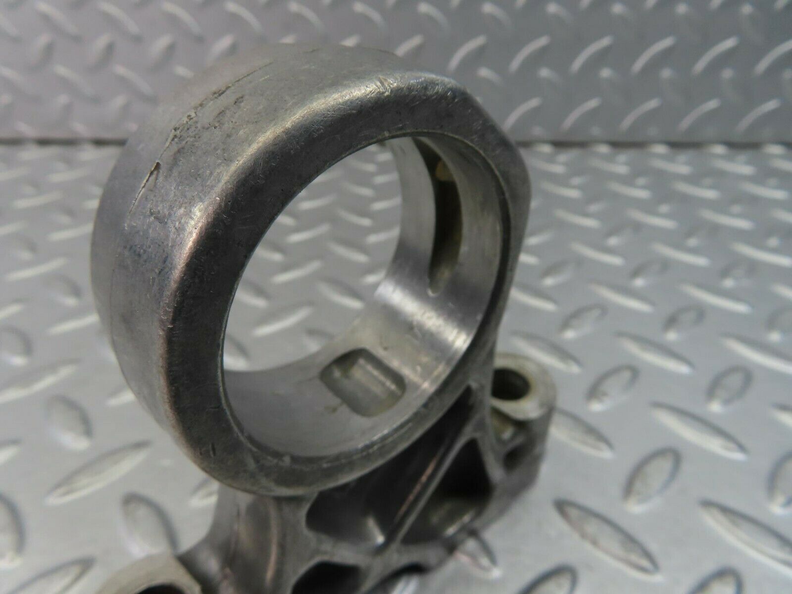 8999 Mercedes-Benz W108 Camshaft Tower Bearing 1140510916