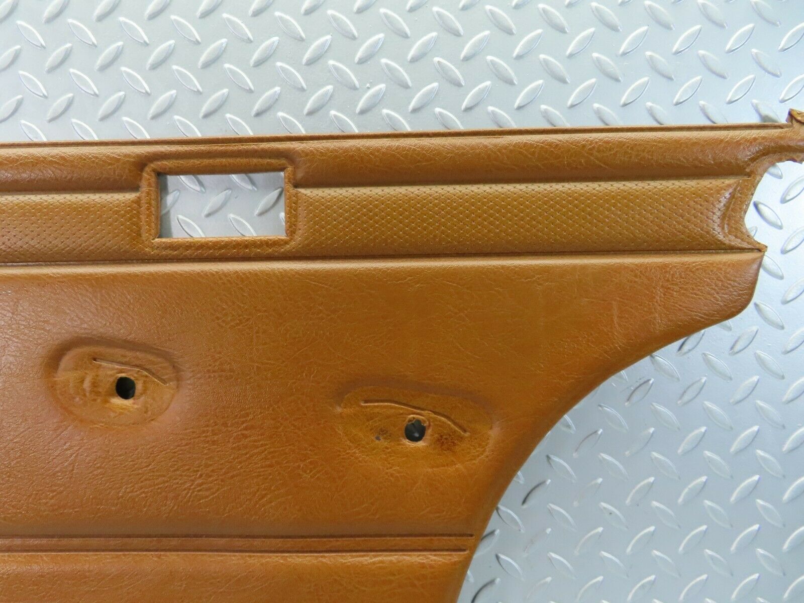 7962 Mercedes-Benz W115 220D Rear Right Door Card