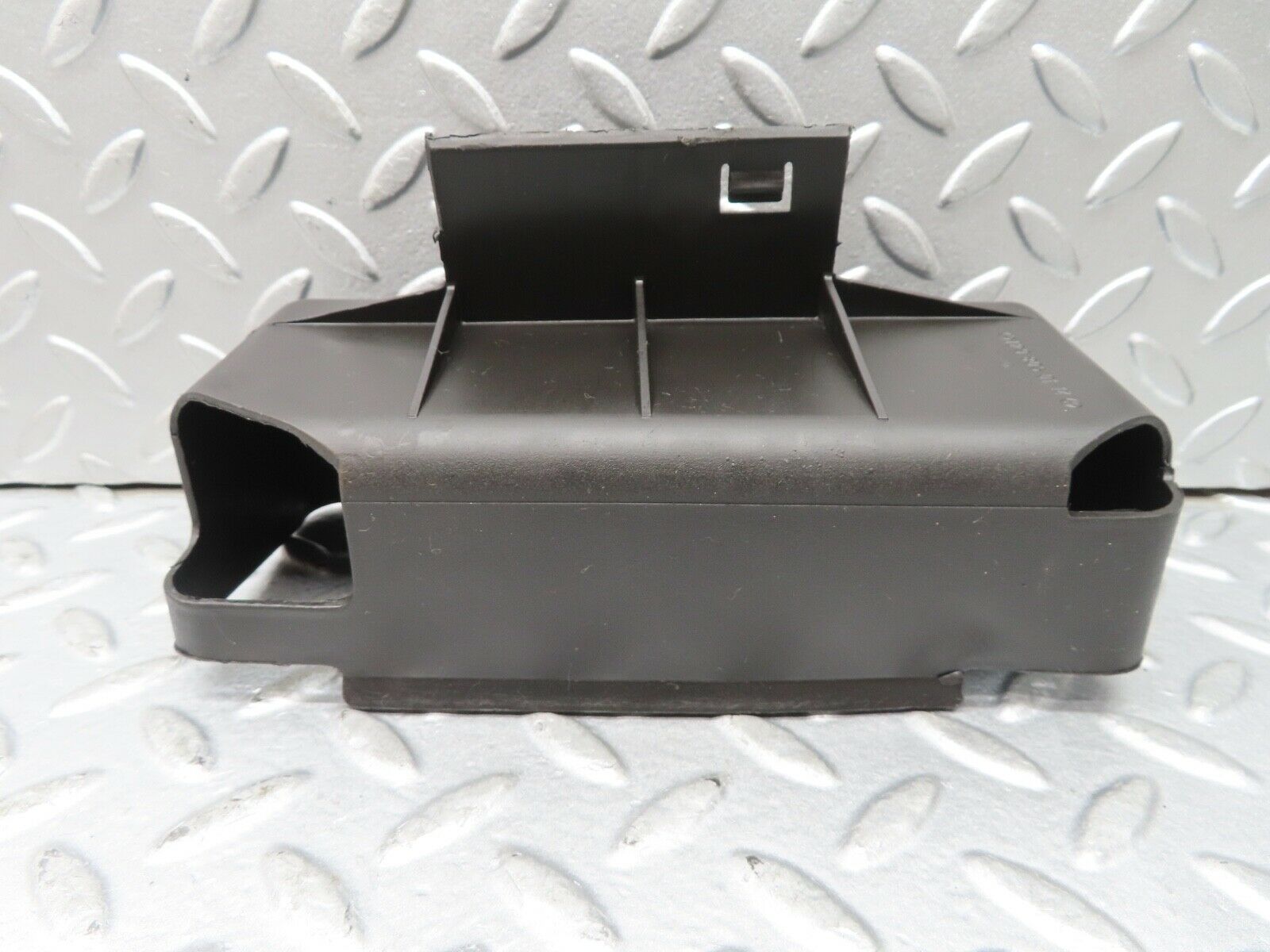 17264 Mercedes-Benz R129 300SL Coupe Central Locking Vacuum Pump Bracket