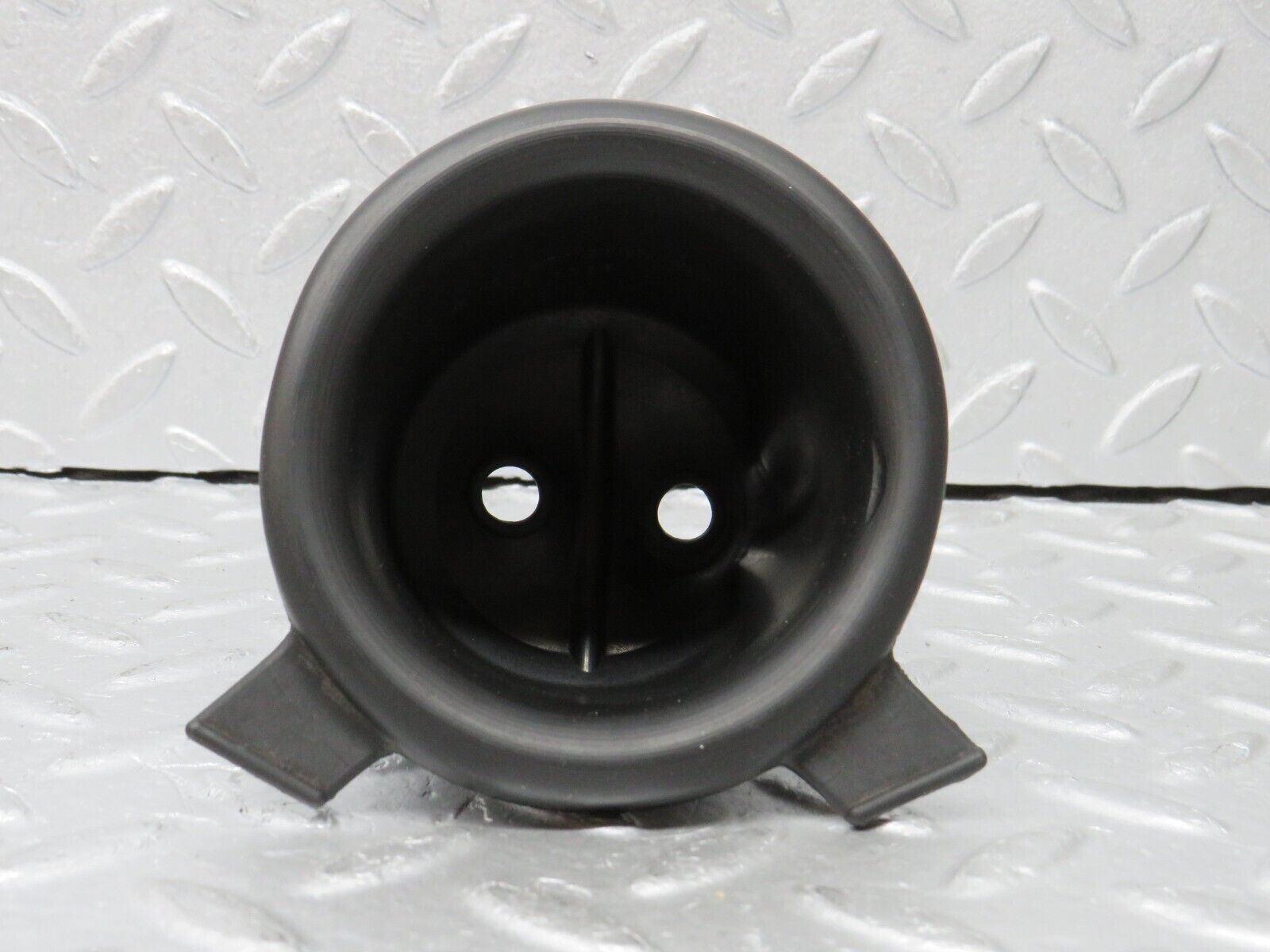 38125 Mercedes-Benz A124 320E Cabriolet Fuel Tank Rubber Seal 1244710481 1244711181