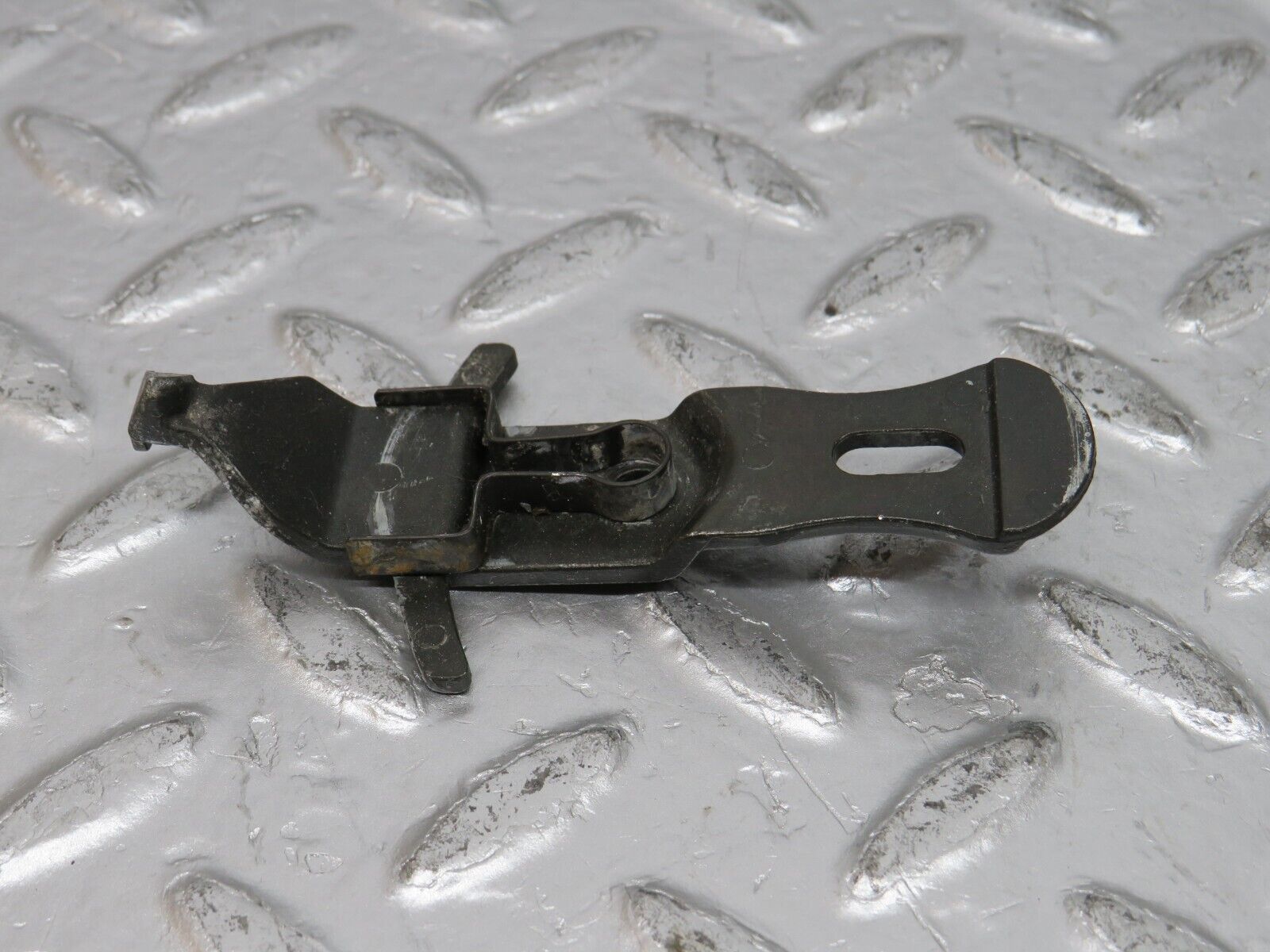32293 Mercedes-Benz W123 230E Glove Box Lock Latch 1236890132