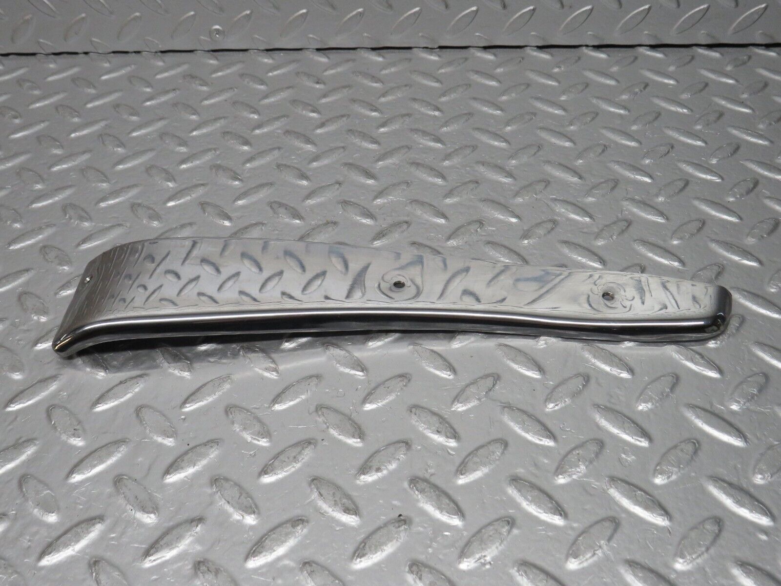 0737 Mercedes-Benz C107 350SLC Coupe Door Chrome Cover Right Side