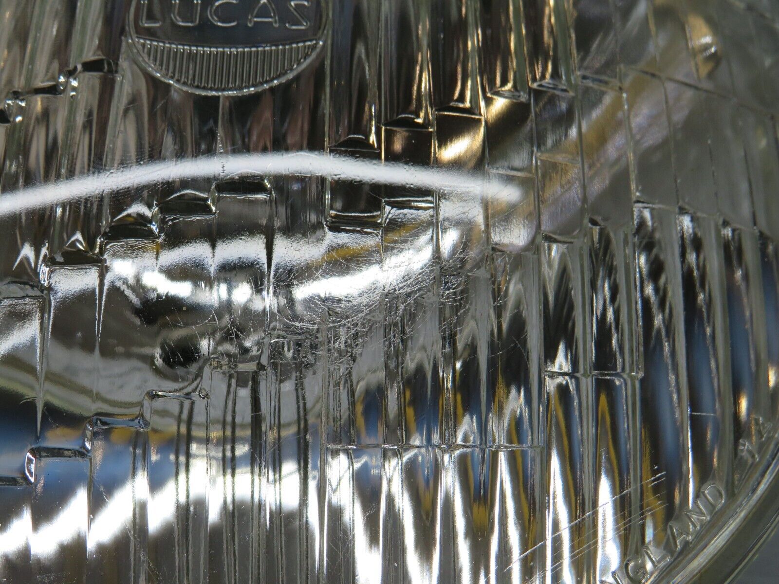 40366 Mercedes-Benz W110 230 Headlight Sealed Beam Lucas 7285