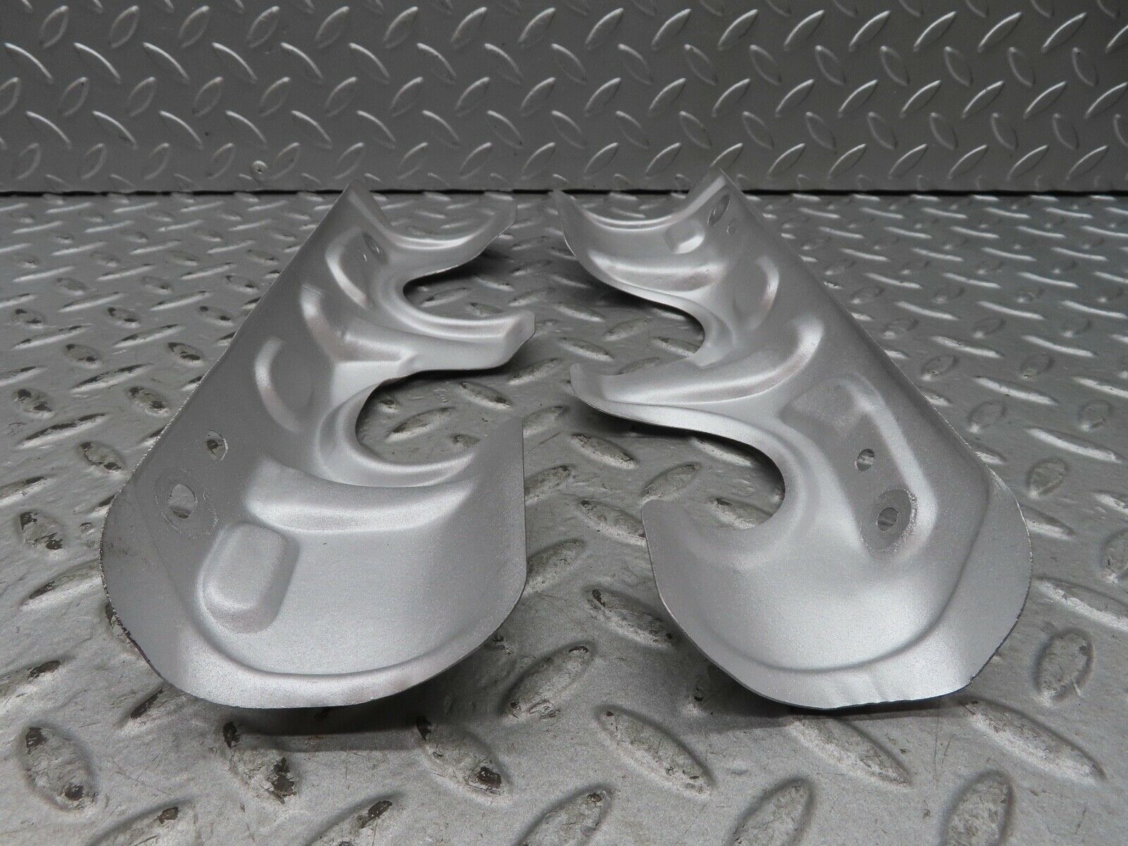 17785 Mercedes-Benz W116 450SEL Exhaust Manifold Heat Shield