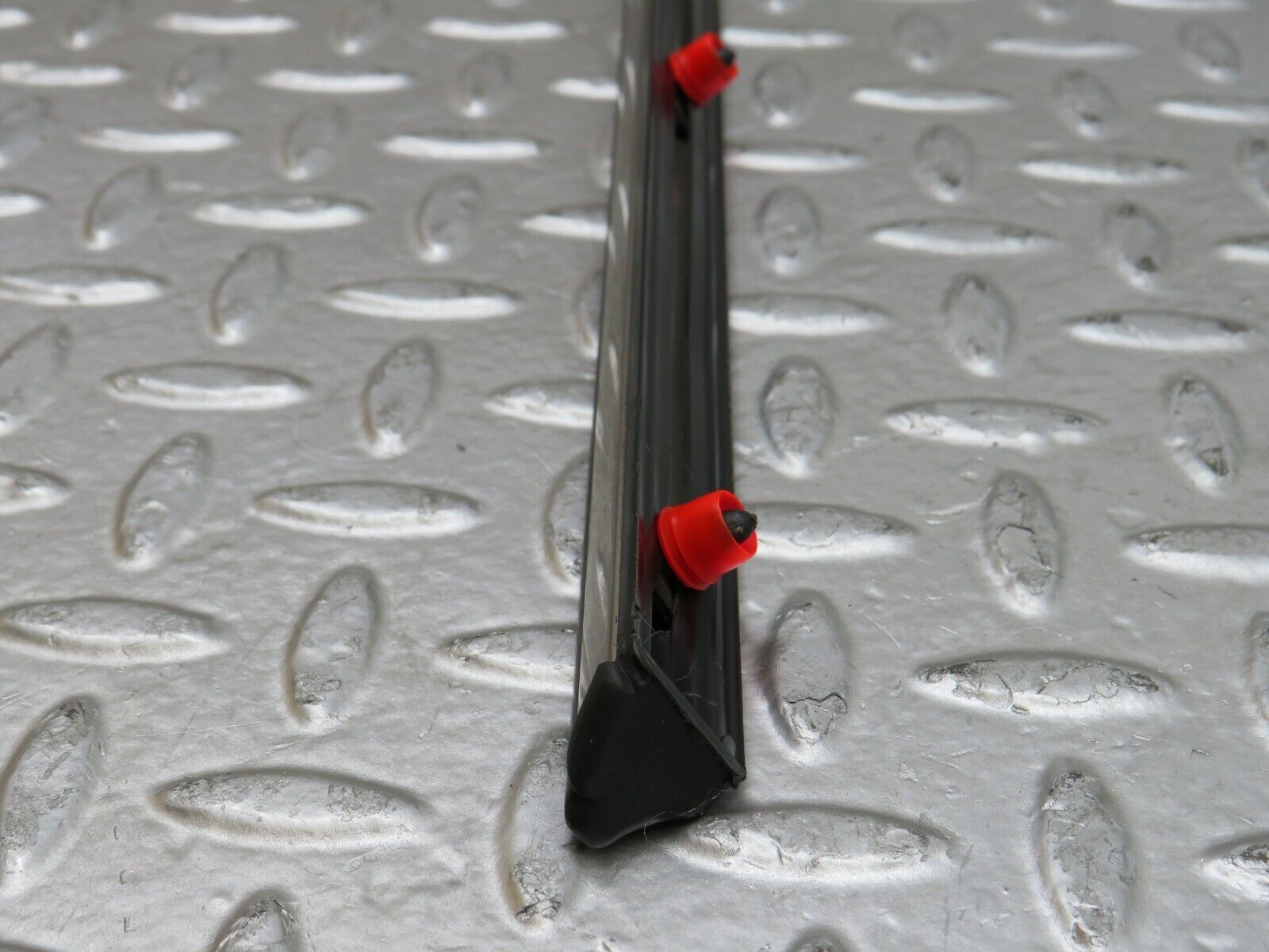 28238 Mercedes-Benz S123 240D Wagon Front Left Door Centre Moulding Trim