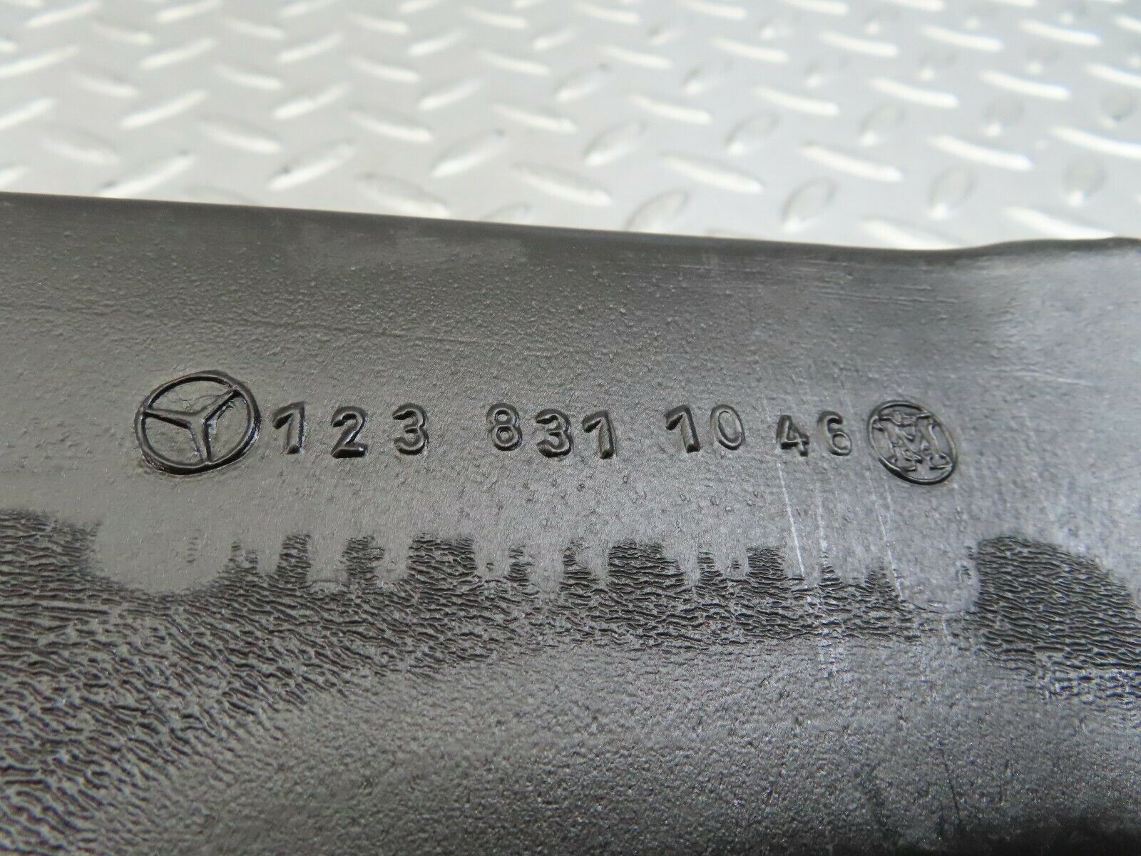 9631 Mercedes-Benz C123 280CE Coupe Heating Air Duct Right Side 1238311046