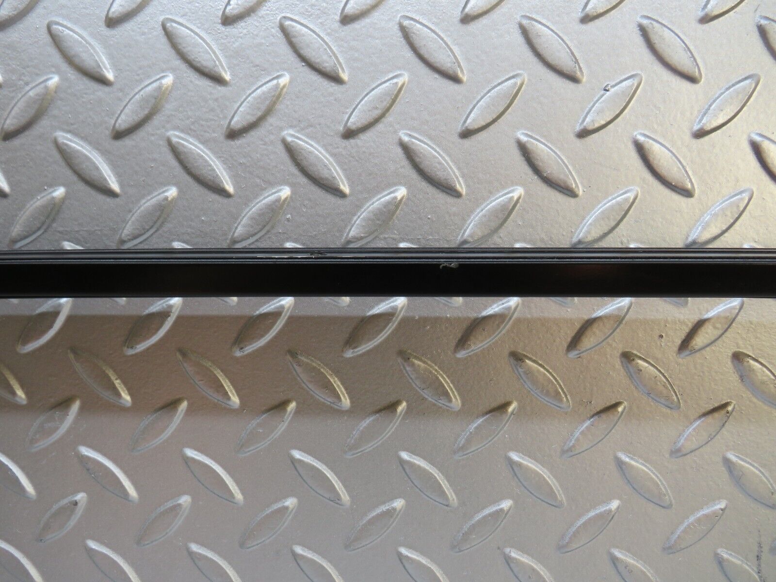 37030 Mercedes-Benz C126 420SEC Coupe Roof Trim Right