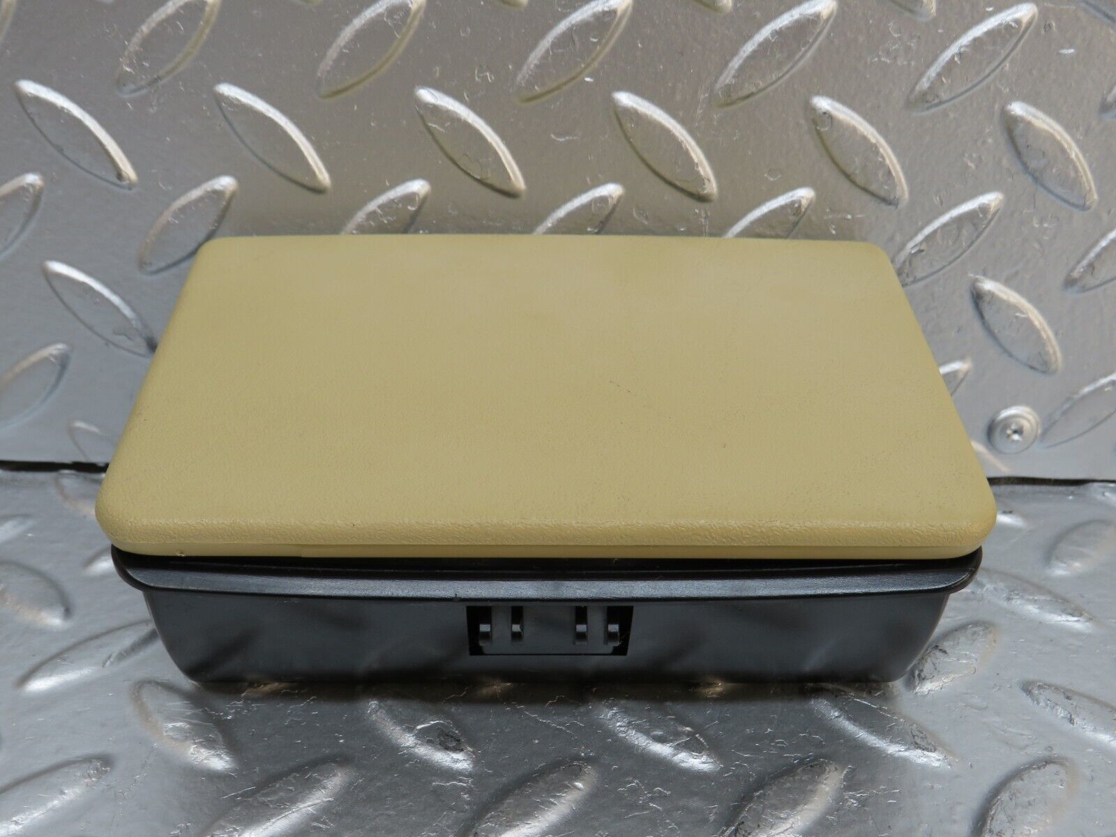 29334 Mercedes-Benz W124 230E Rear Door Ashtray Beige