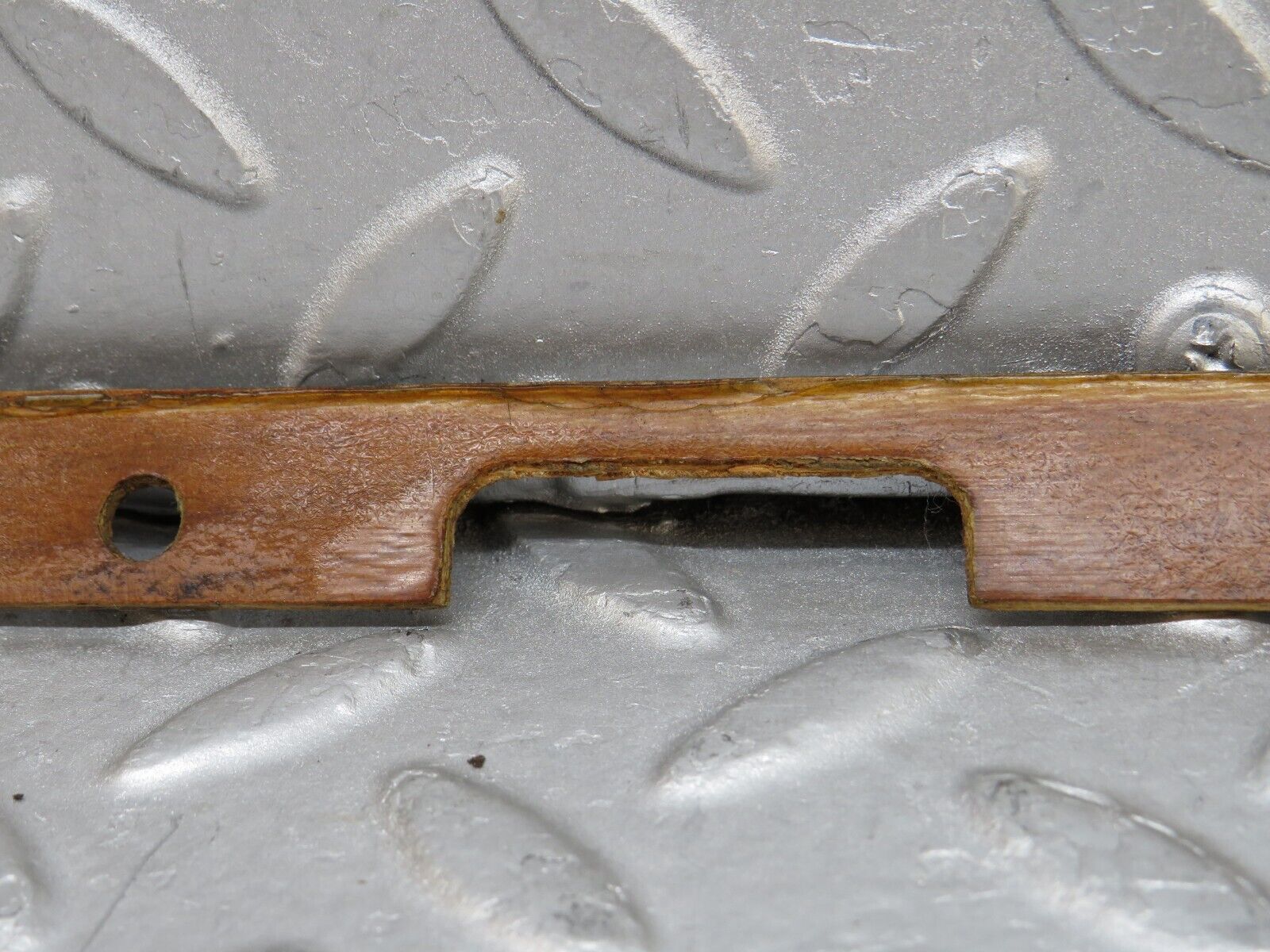 37554 Mercedes-Benz W109 300SEL Dashboard Wood Trim