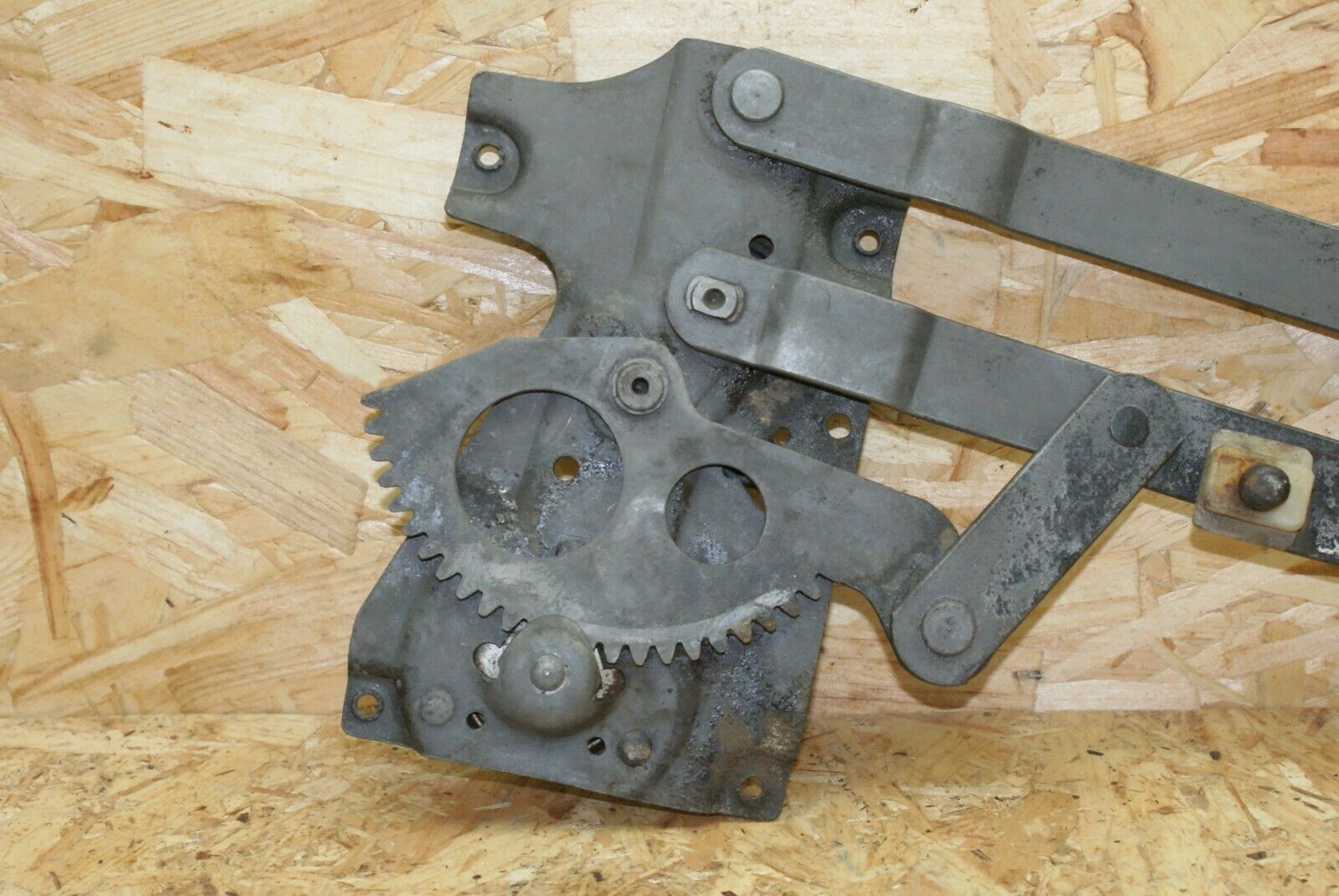 2428 Mercedes-Benz W120 PONTON Rear Right Manual Window Regulator