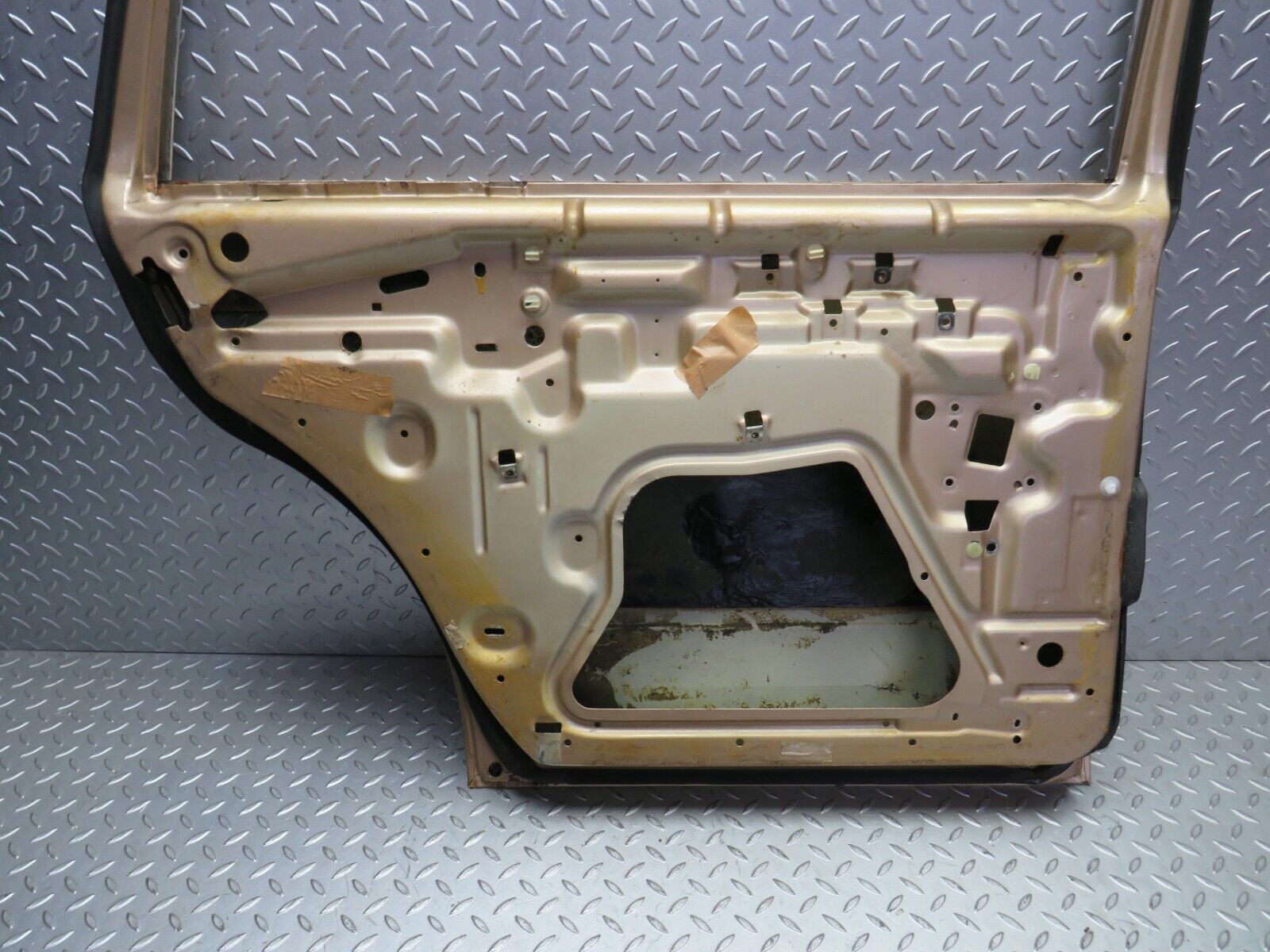 28196 Mercedes-Benz S123 240D Wagon Rear Left Door