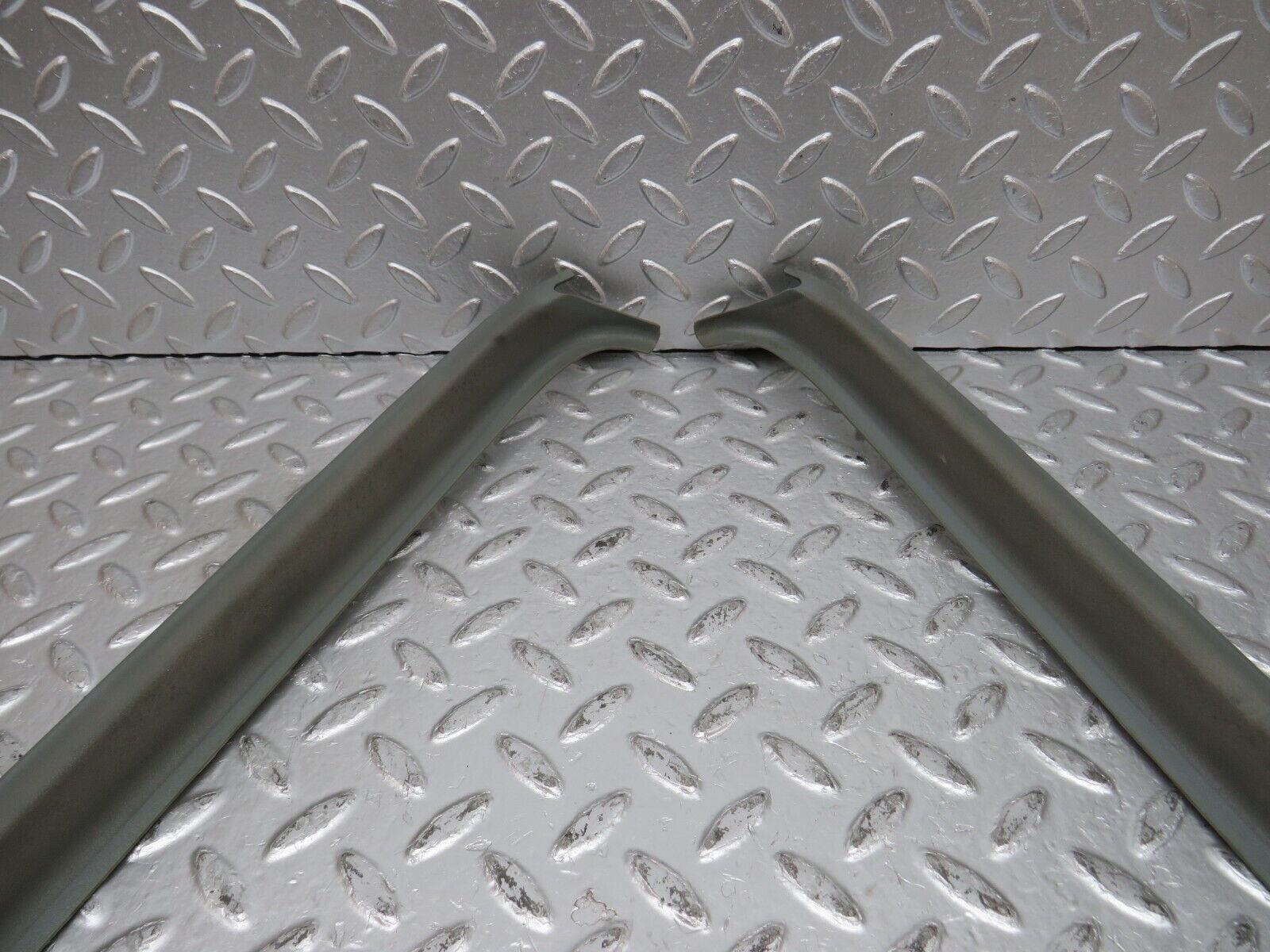 31302 Mercedes-Benz S124 220TE Inner Tailgate Cover Trim Pair Grey 1247450171