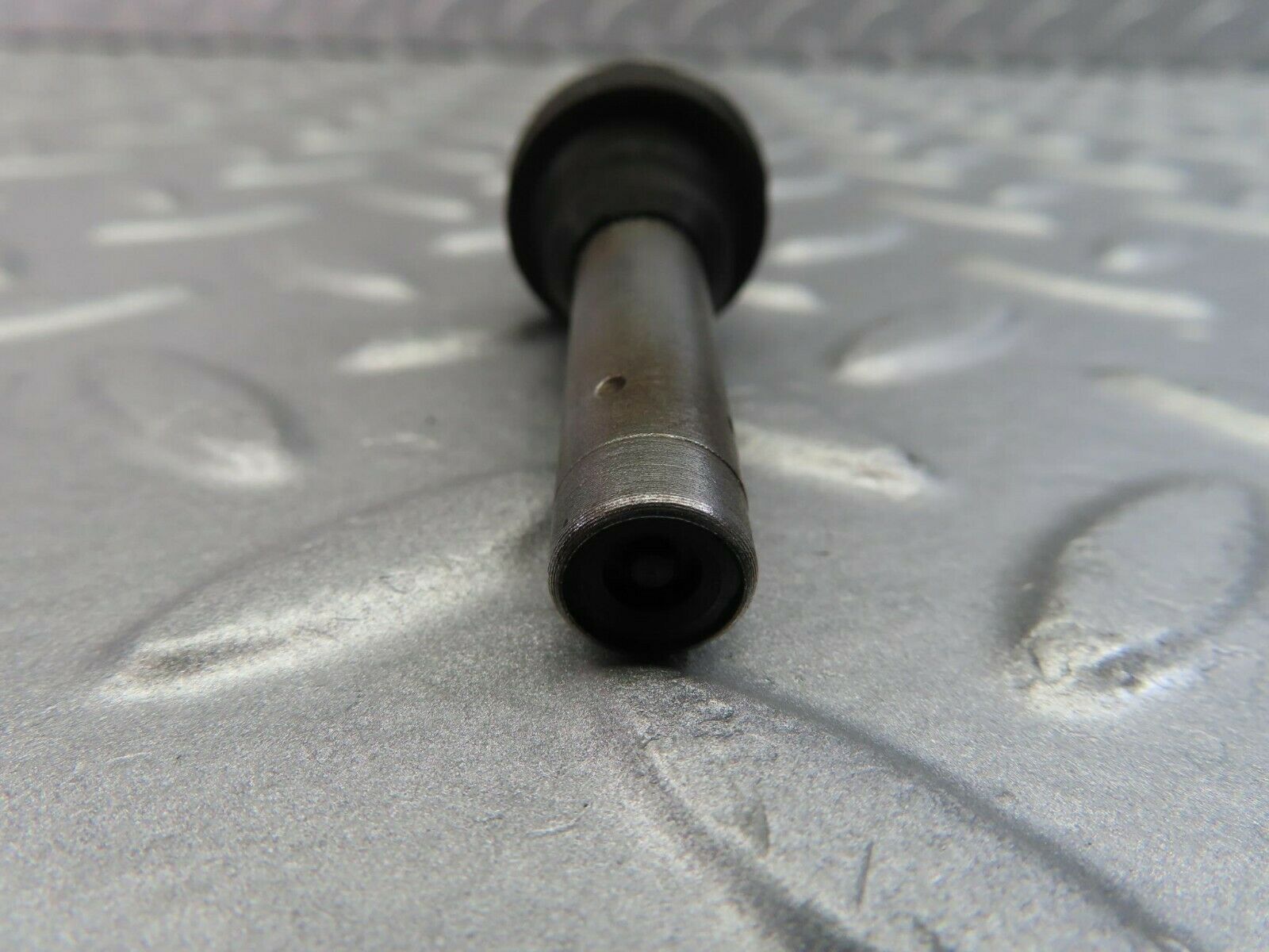 9804 Mercedes-Benz C123 280CE Coupe Fuel Injector Bosch 0437502010