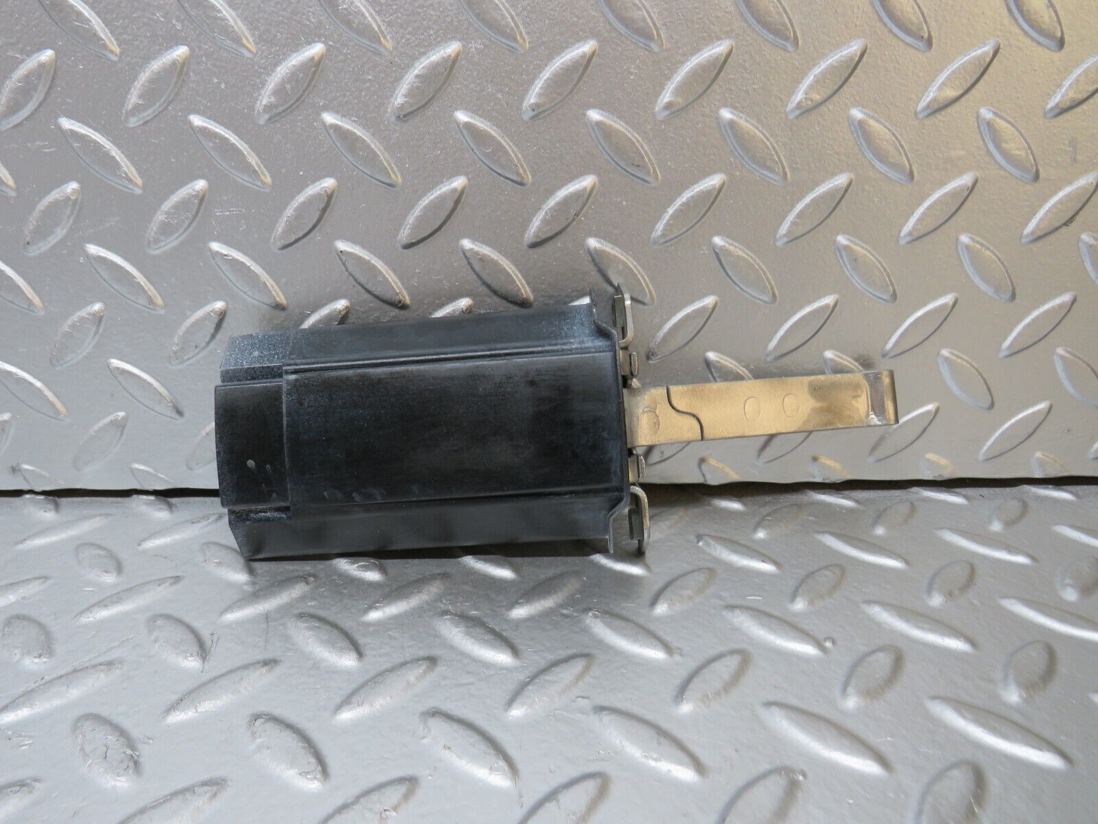 30261 Mercedes-Benz W124 230E Door Safety Check Strap