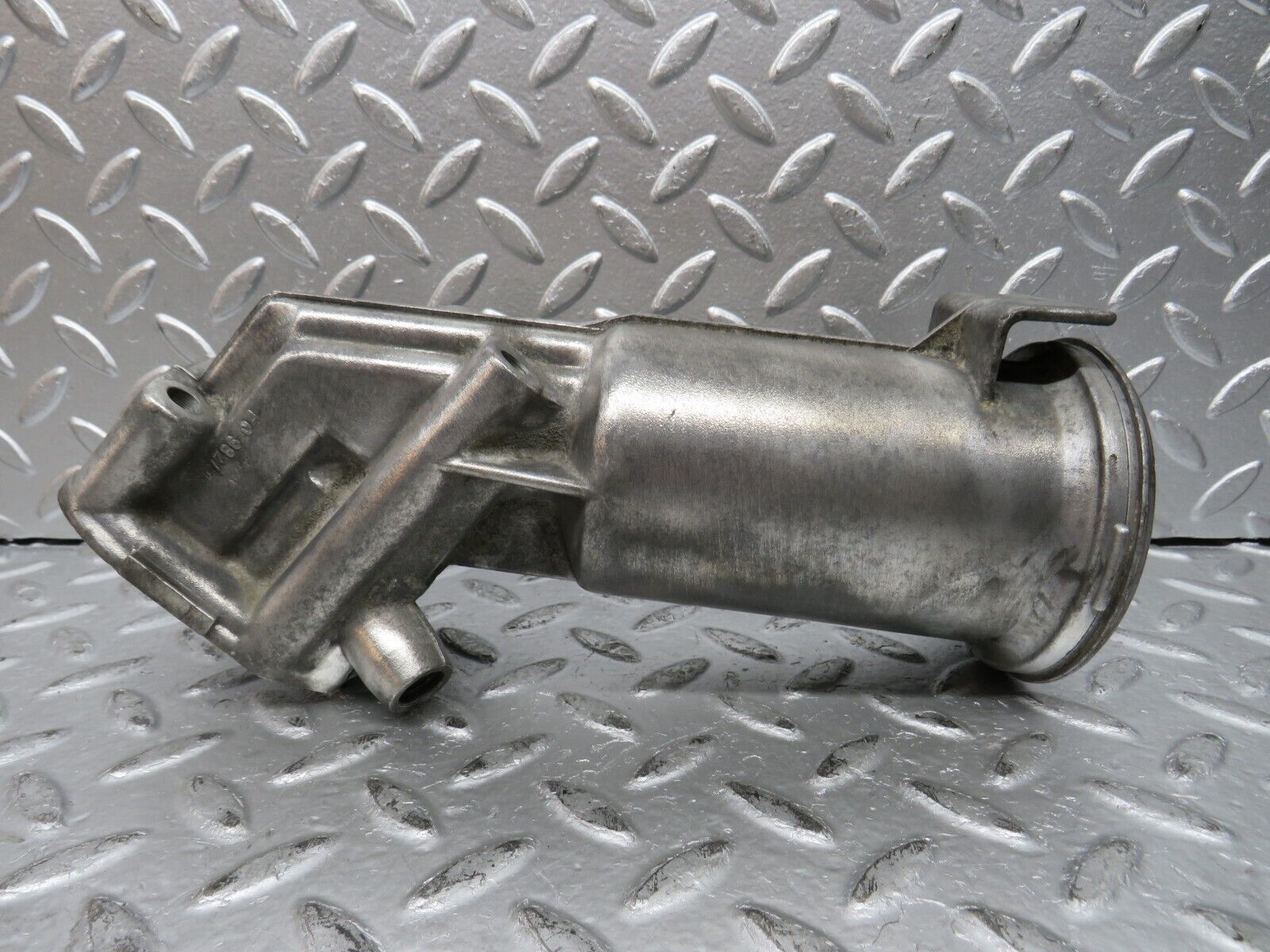 29888 Mercedes-Benz W123 230E Oil Filter Housing 1021800111