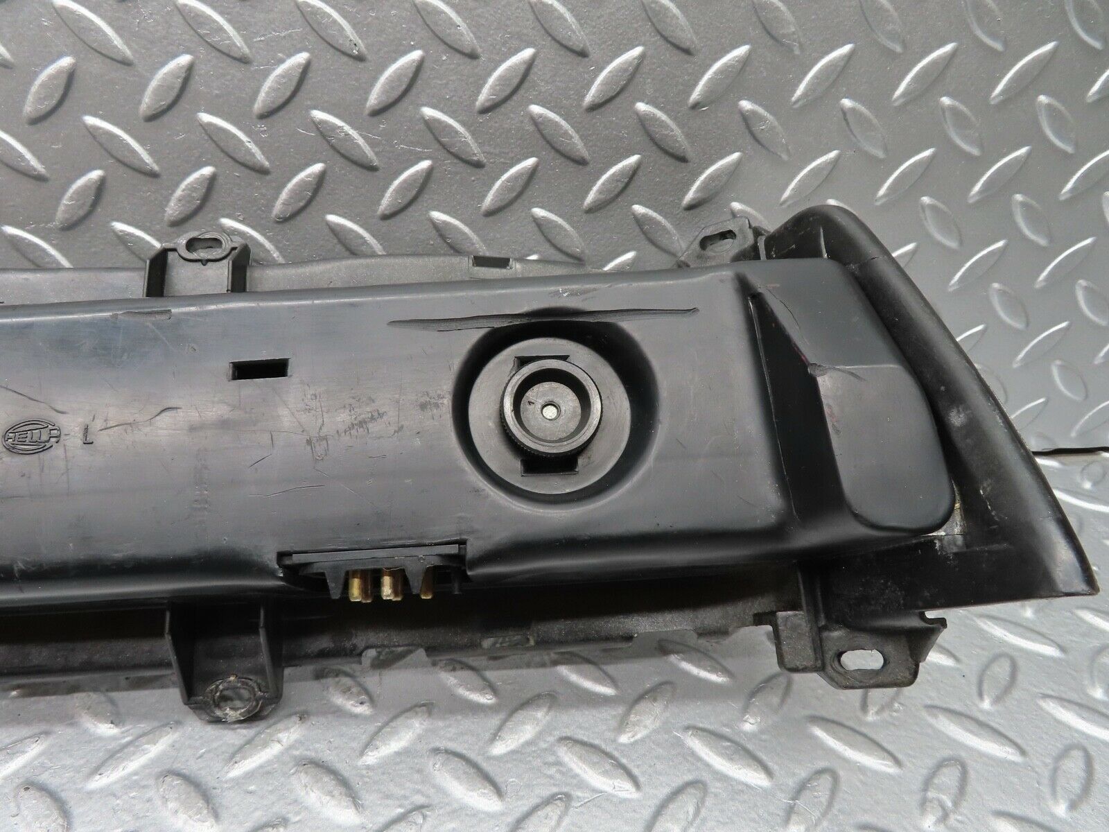 19876 Mercedes-Benz C123 230CE Coupe Tail Light Bulb Holder Left Side