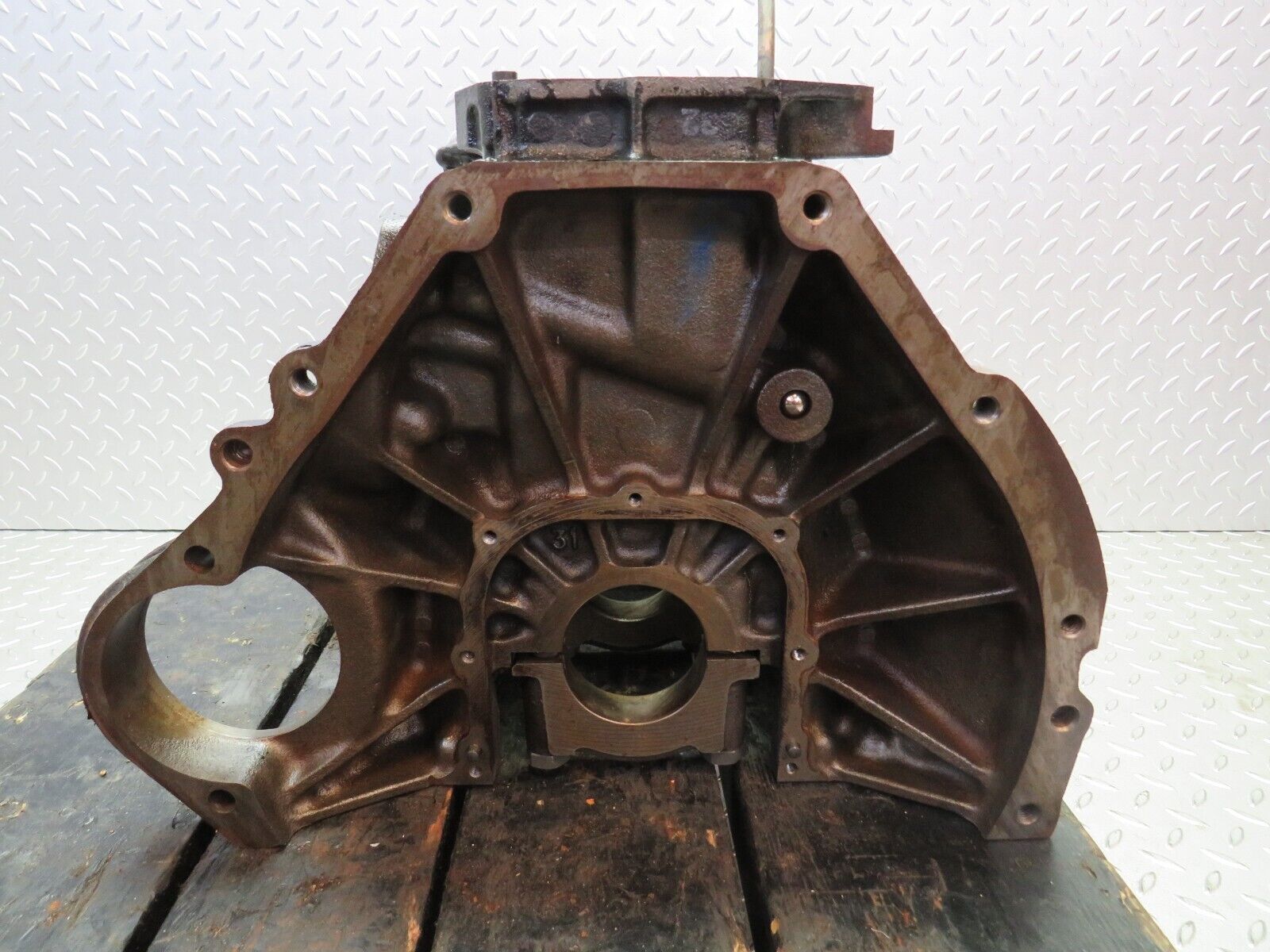 26094 Mercedes-Benz W123 200 Engine Block 1020110501 M102.920