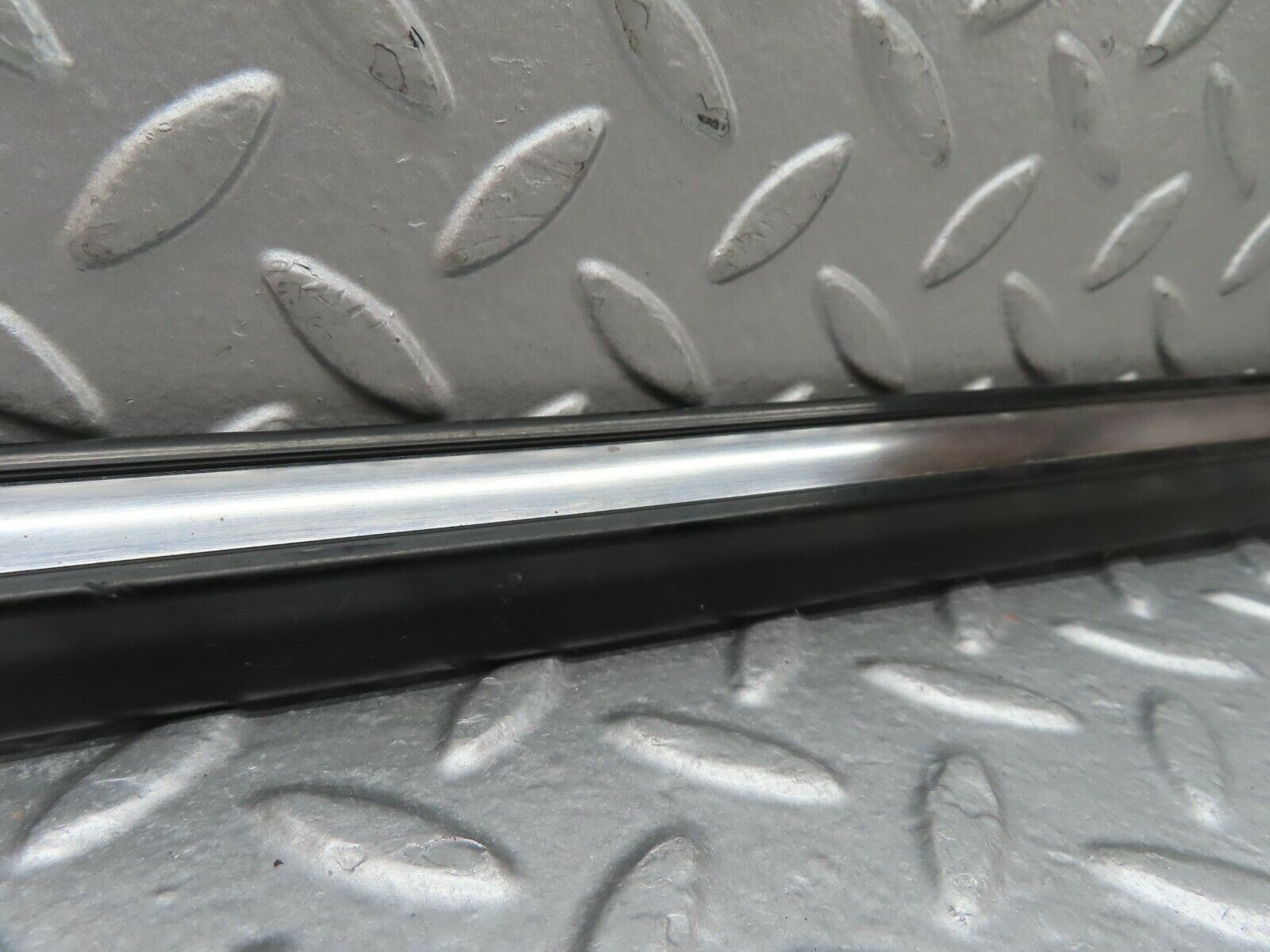 18003 Mercedes-Benz W123 200 Front Left Door Lower Trim