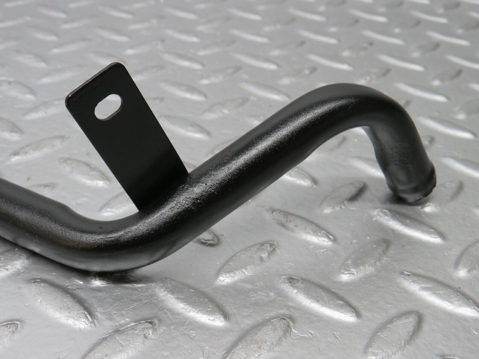 38153 Mercedes-Benz A124 320E Cabriolet Coolant Pipe