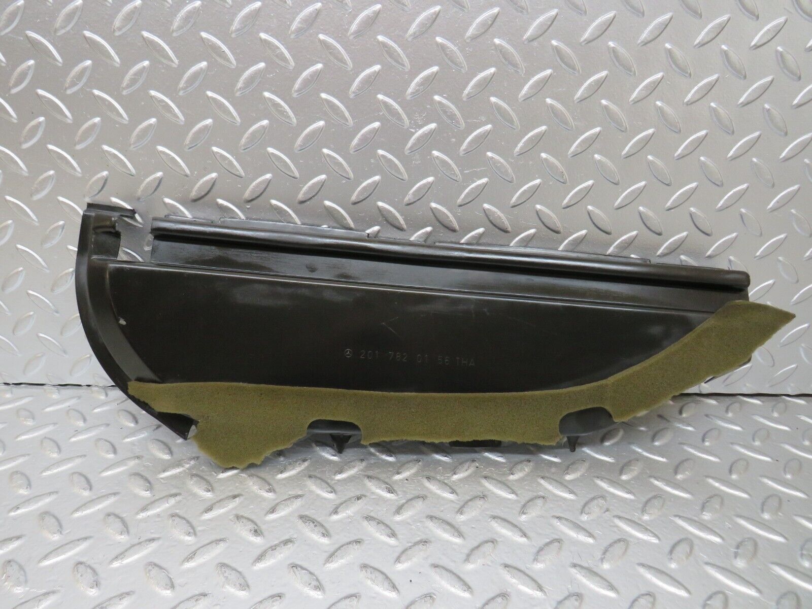 25152 Mercedes-Benz W201 190E Sunroof Cable Slide Cover 2017820156