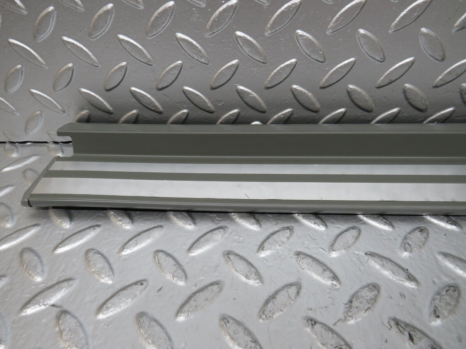 25866 Mercedes-Benz W124 280E Front Left Door Sill Trim