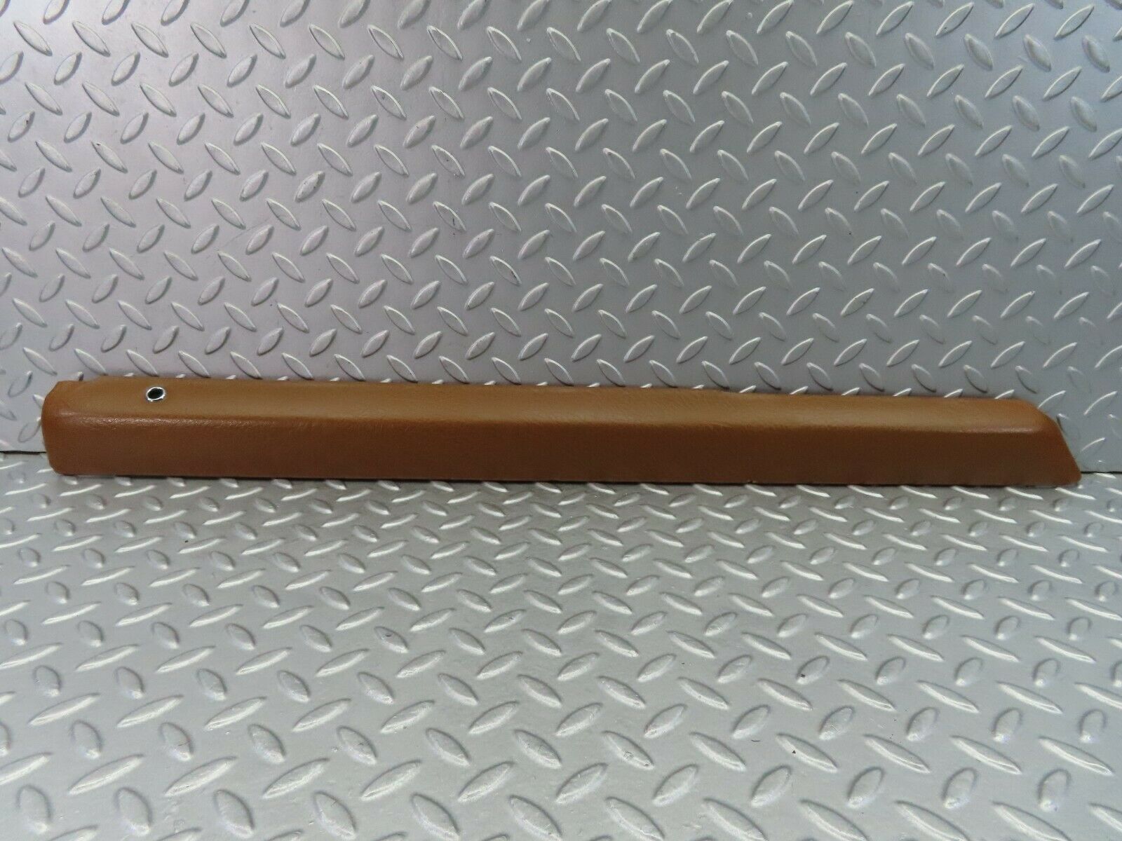 7839 Mercedes-Benz W115 220D Front Left Upper Door Panel