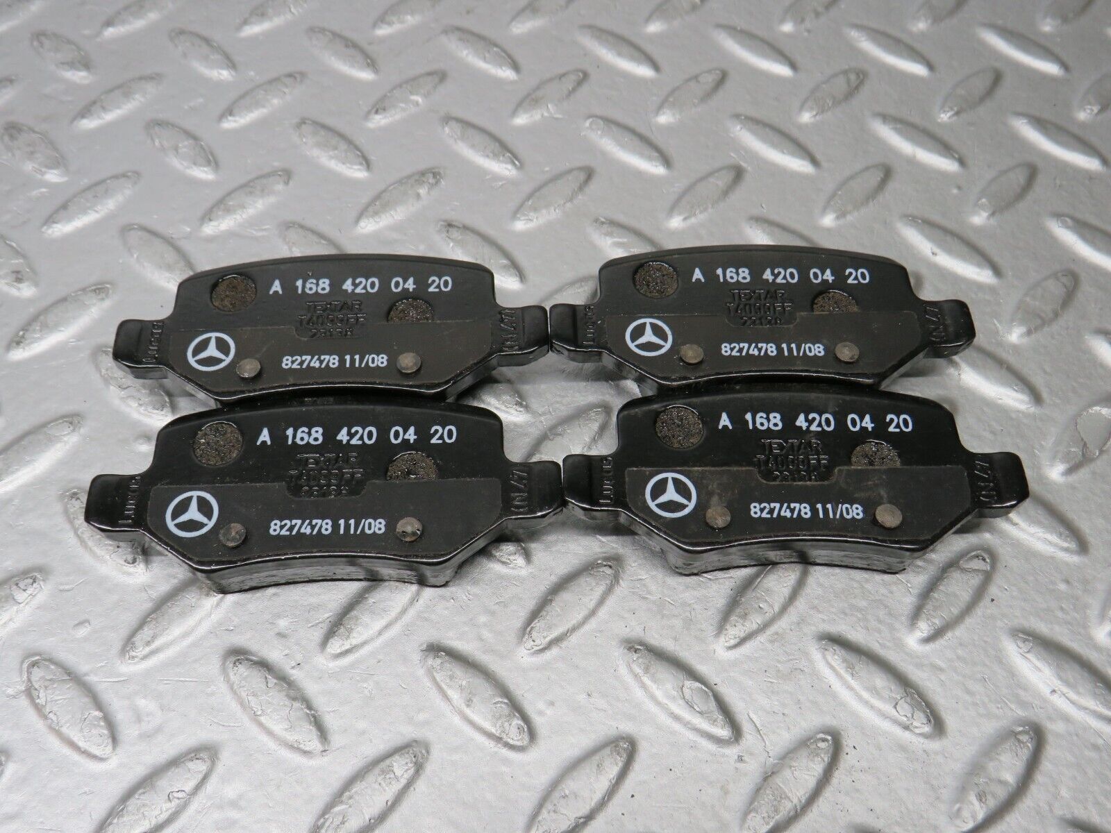 38210 Mercedes-Benz W168 Genuine Rear Brake Pads New 1684200420
