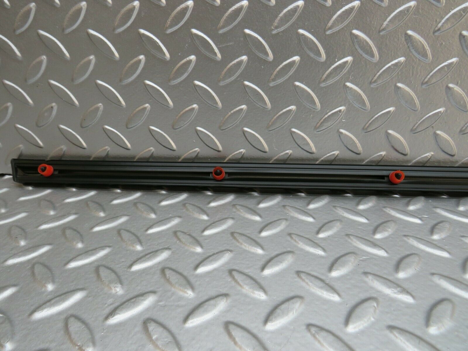 24009 Mercedes-Benz W123 280E Rear Left Door Centre Moulding Trim