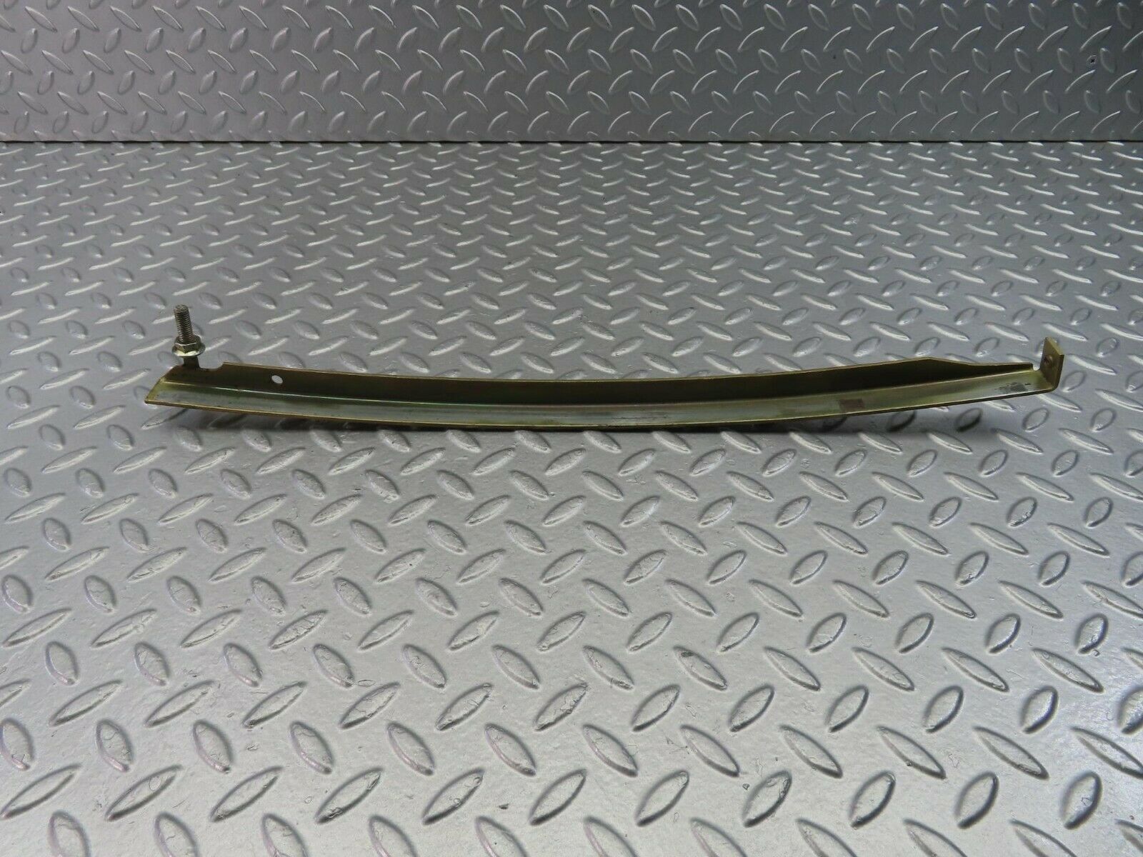 10565 Mercedes-Benz W201 190E Rear Left Door Window Channel