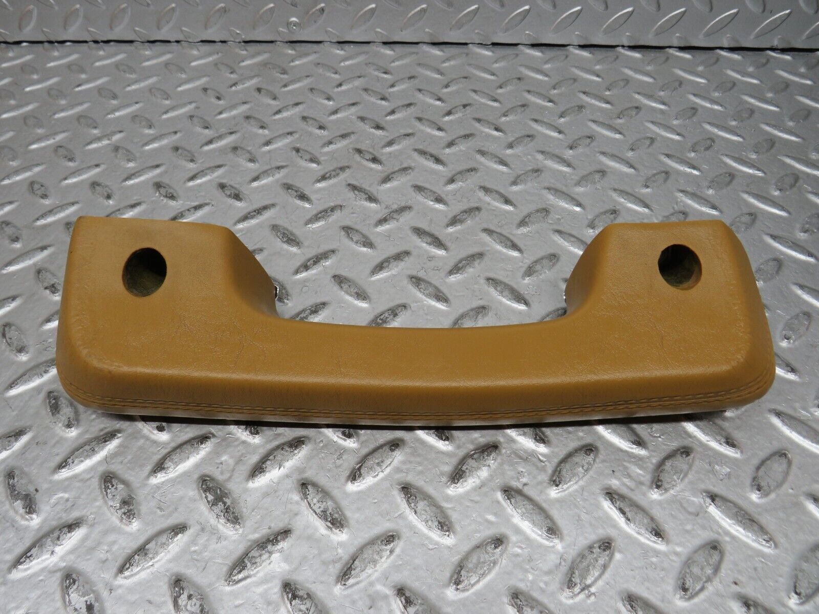 28601 Mercedes-Benz W123 280E Right Interior Door Handle Palomino 1239702001