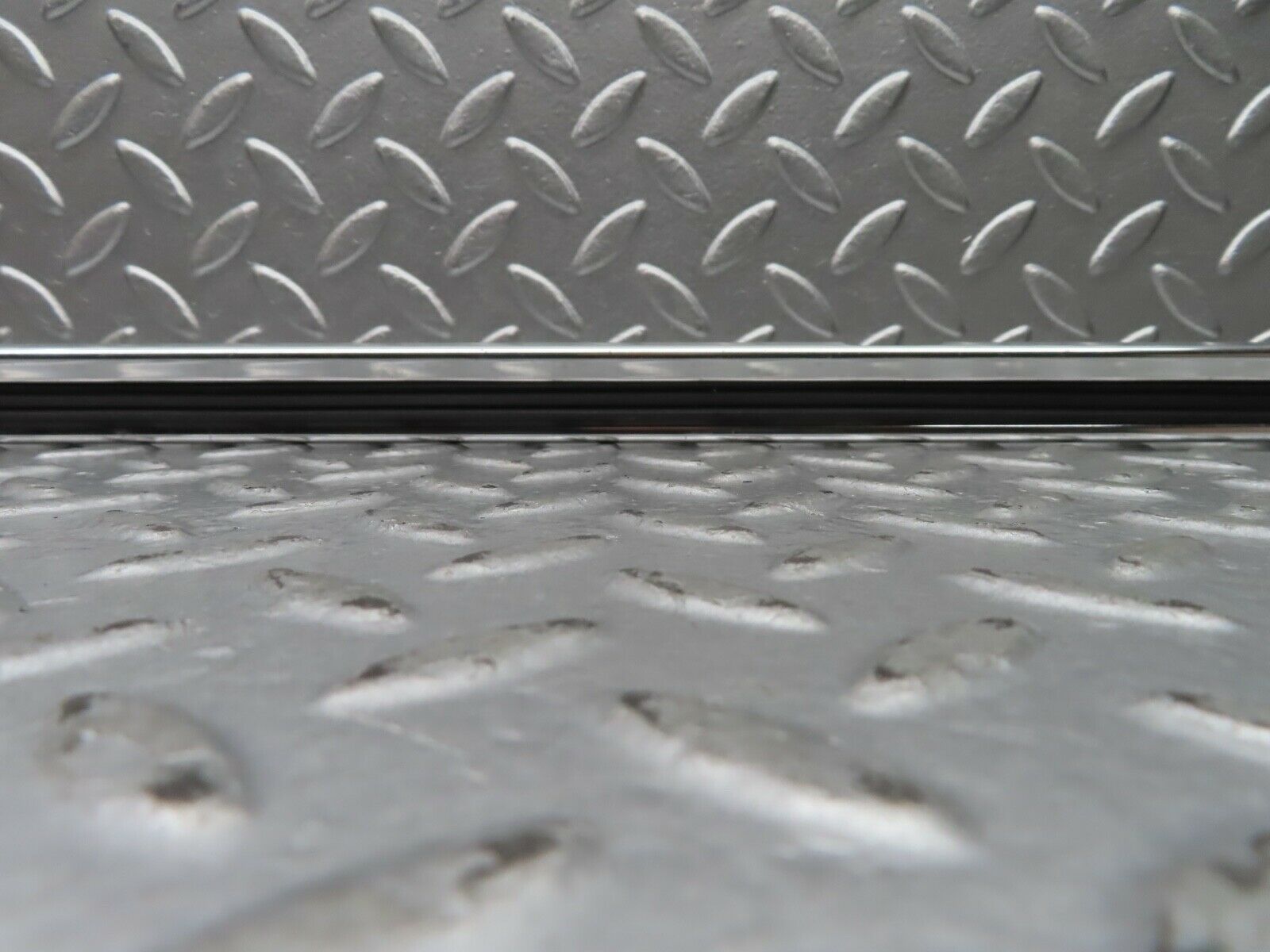 20470 Mercedes-Benz W114 280CE Coupe Chrome Roof Rack Rail Left Side