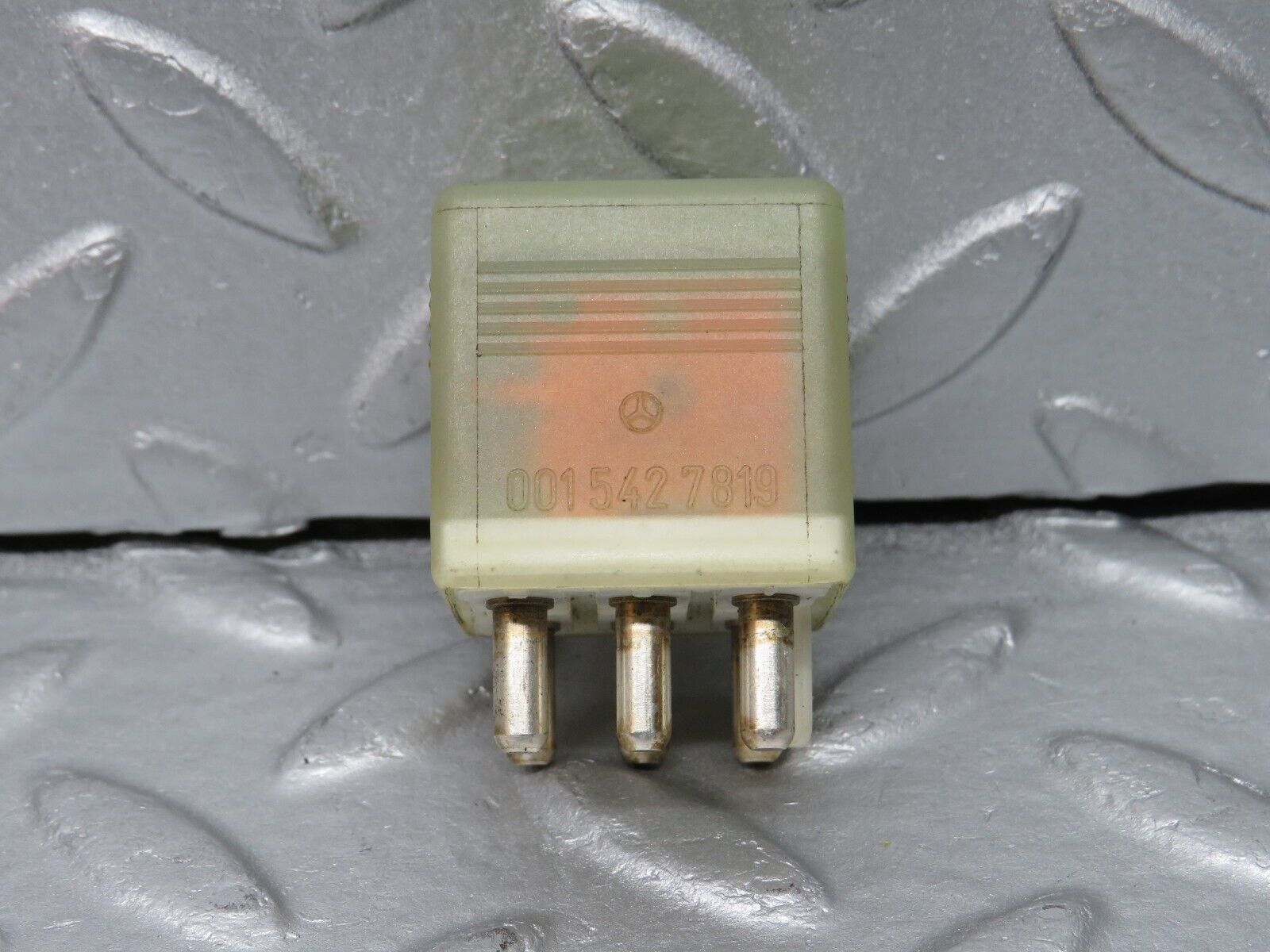 38537 Mercedes-Benz R129 280SL Coupe Door Window Control Relay 0015427819