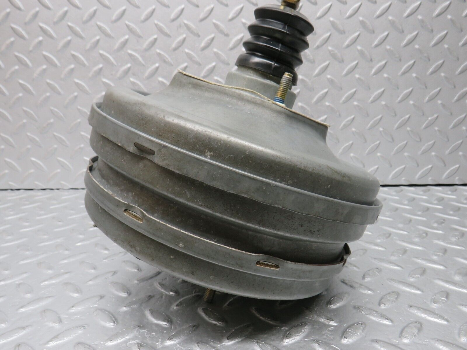 38436 Mercedes-Benz R129 280SL Coupe Brake Booster Lucas 0044301430