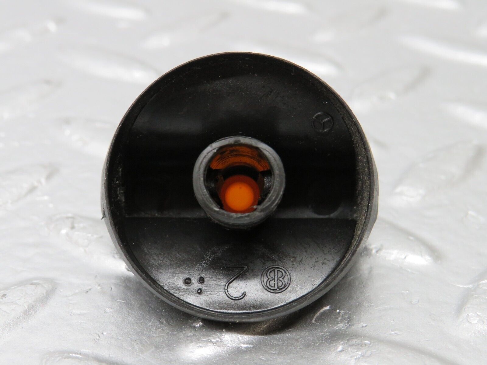 34070 Mercedes-Benz W124 260E Headlight Switch 0005455404