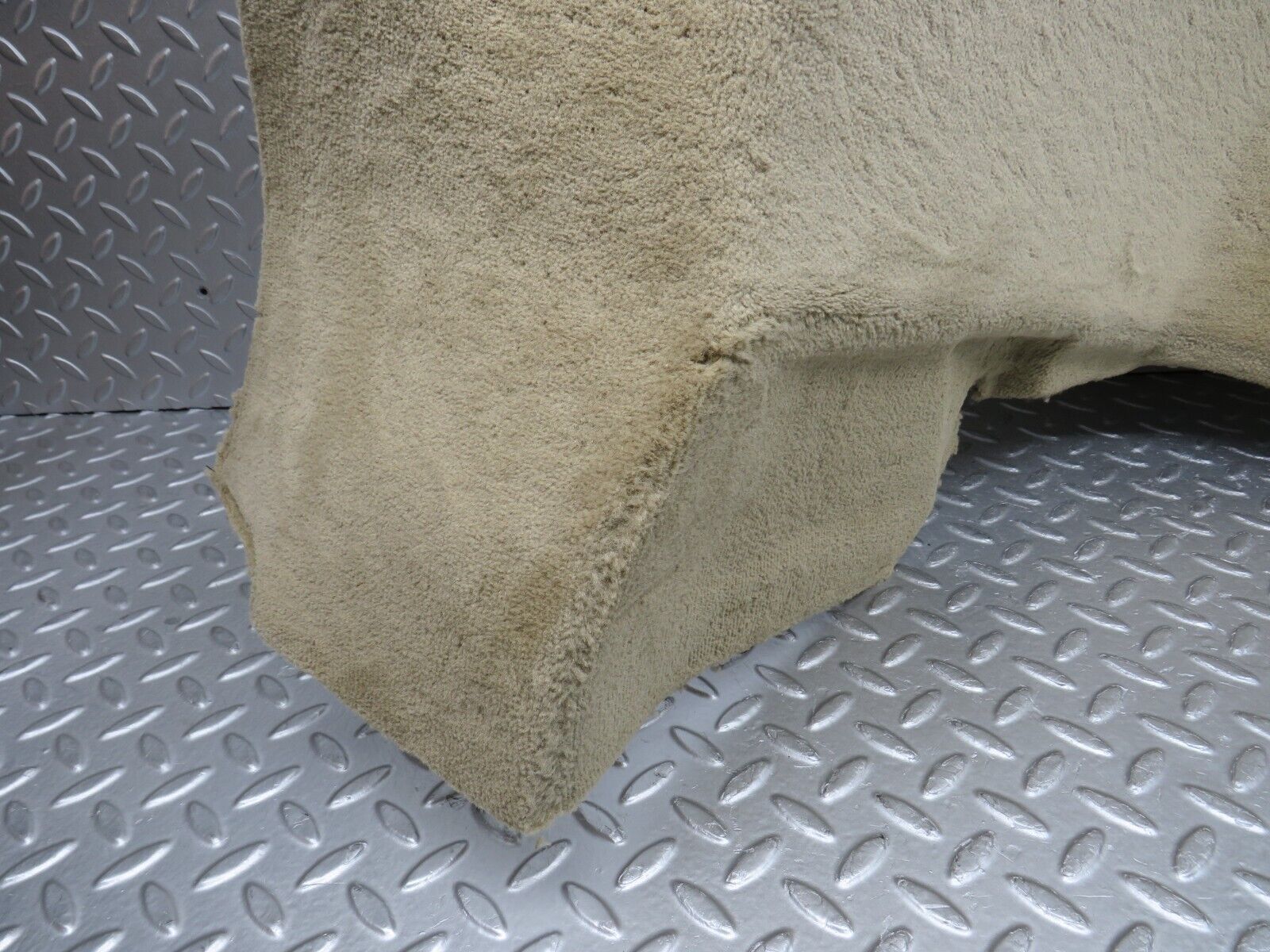 38233 Mercedes-Benz R129 280SL Coupe Rear Right Wall Carpet Beige