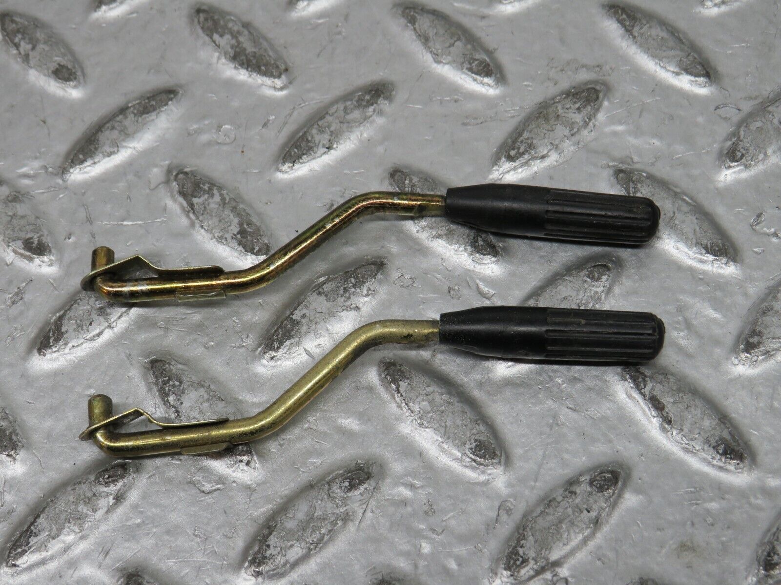 28874 Mercedes-Benz W123 230E Front Door Lock Knob Pair