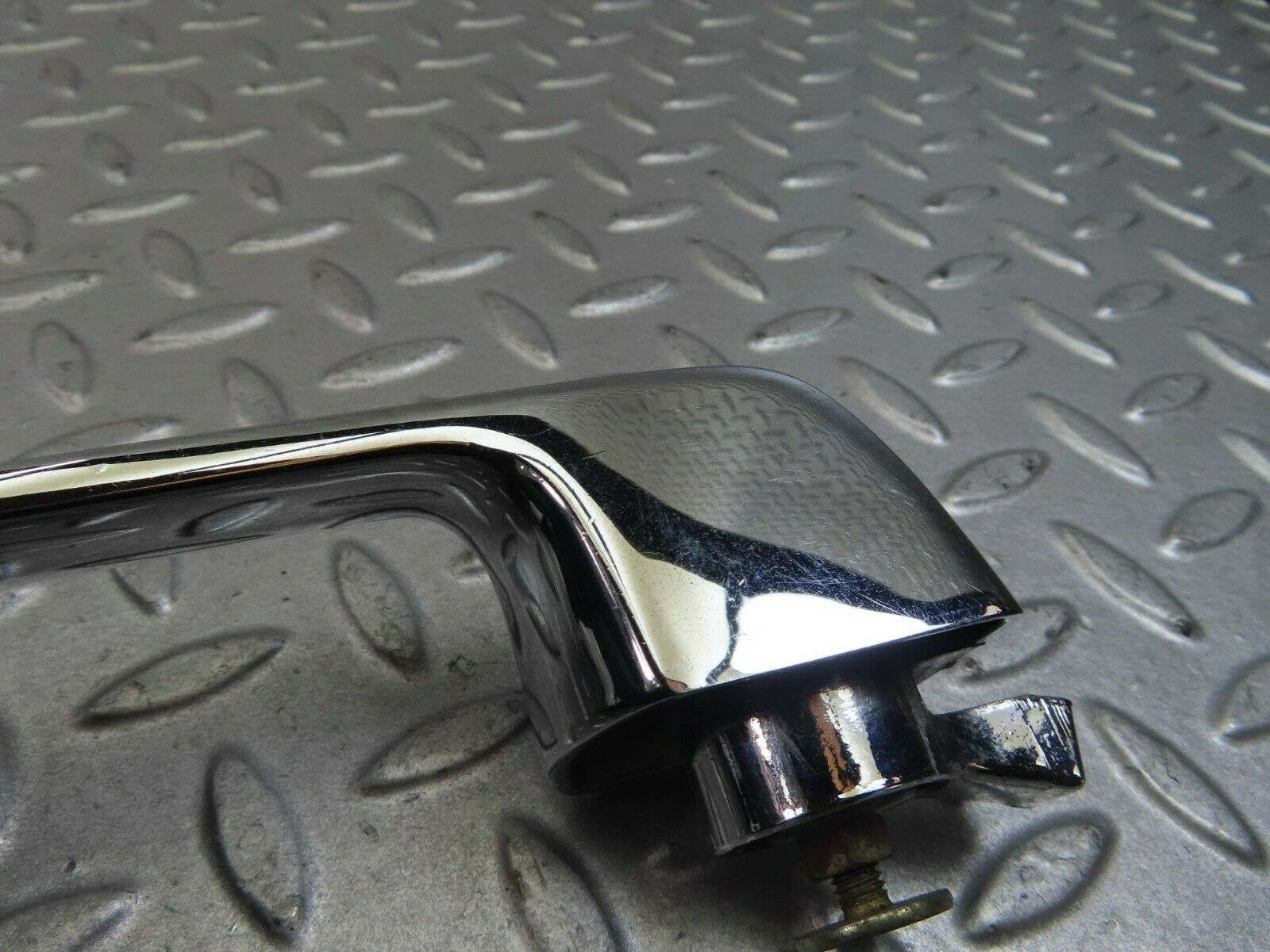 8793 Mercedes-Benz W115 Chrome Door Handle Rear Right 1157660401