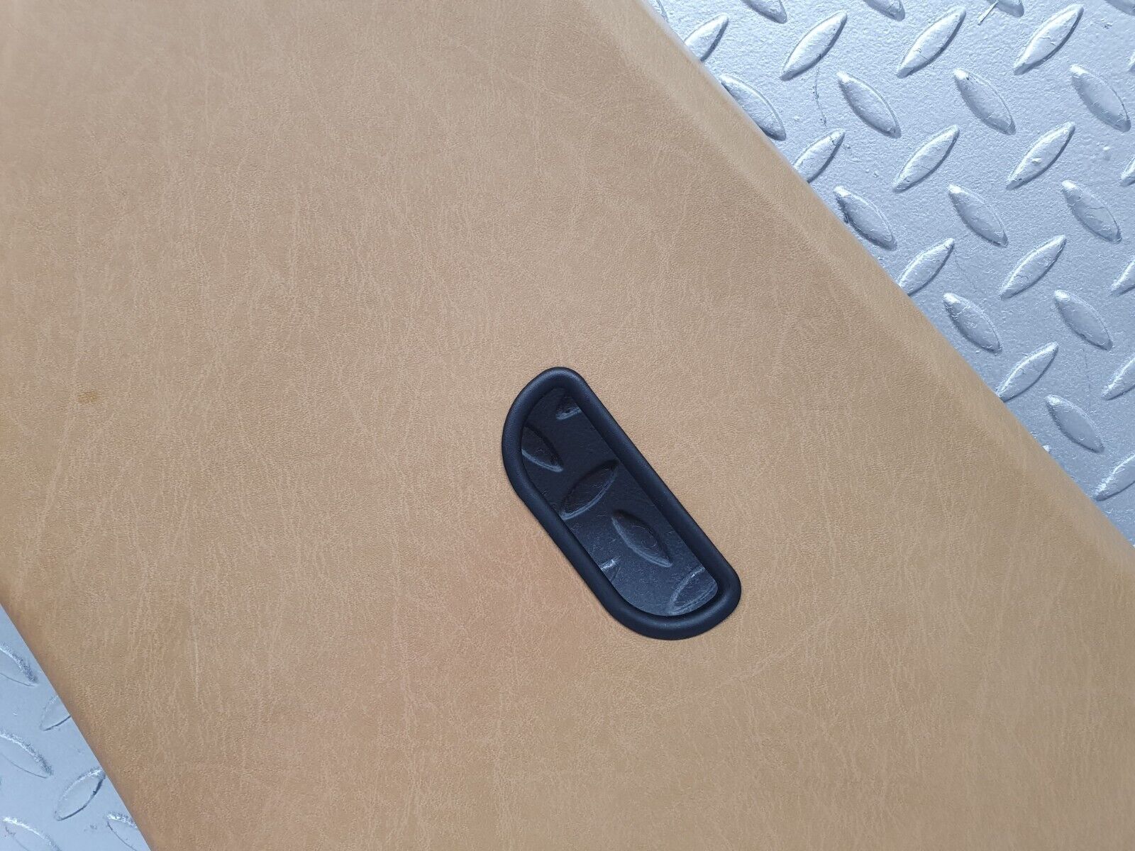 41381 Mercedes-Benz W124 200E C Pillar Cover Panel Right Palomino 1246950244