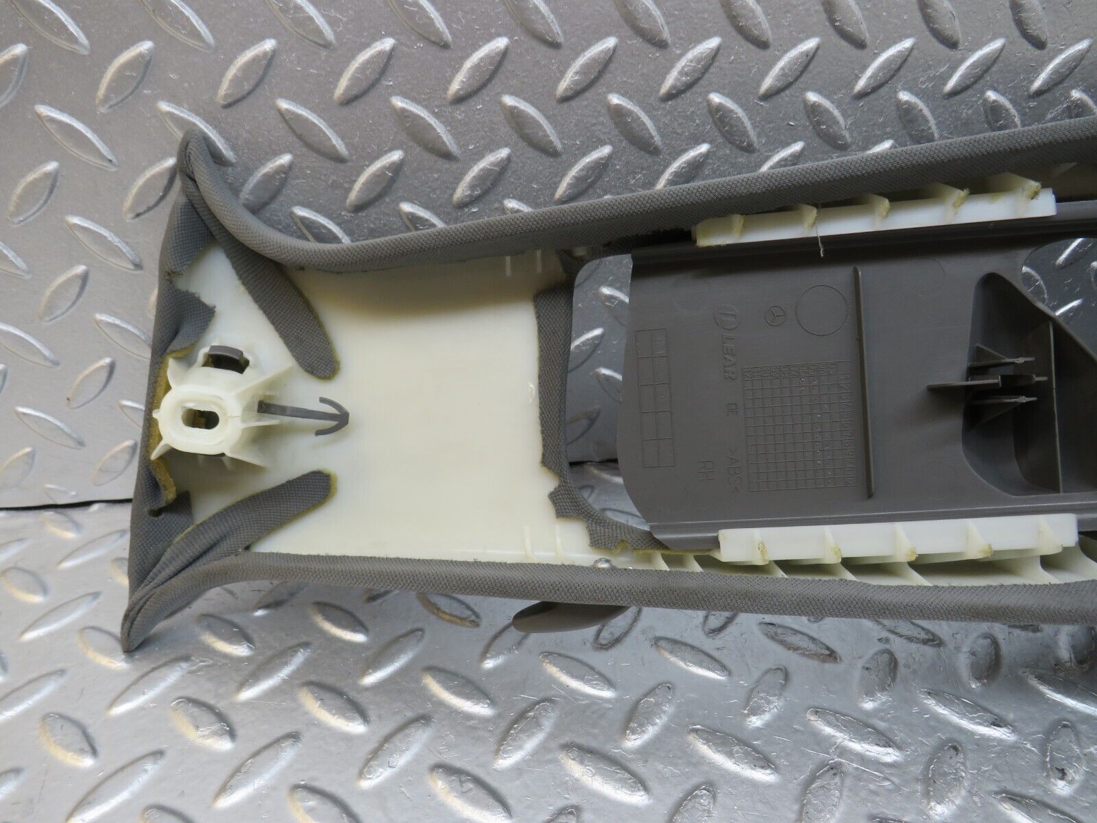 35120 Mercedes-Benz W221 B Pillar Cover Grey Right Side 2216900435