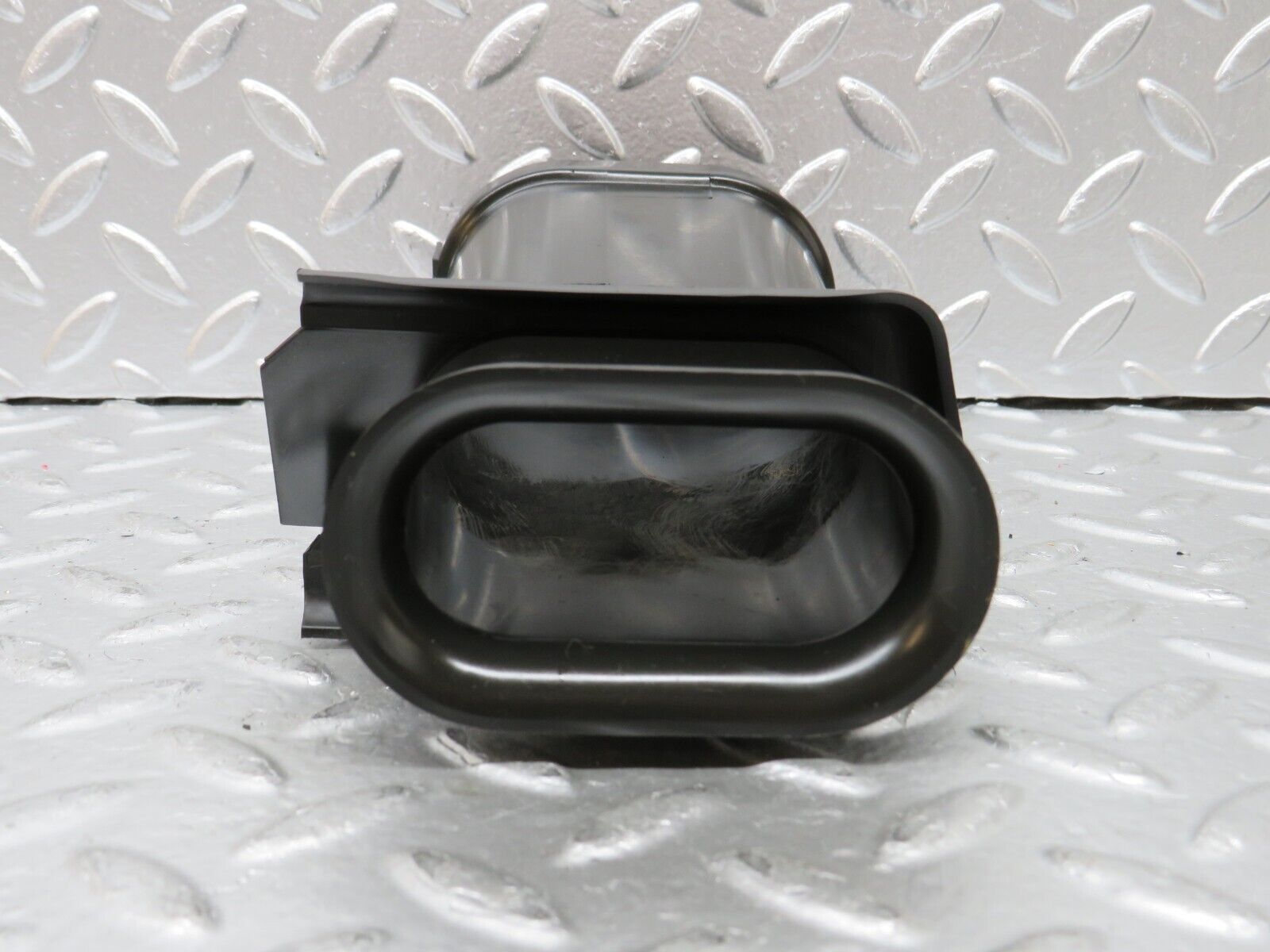 24997 Mercedes-Benz W140 S320 Engine Bay Air Duct Pipe 1405281304