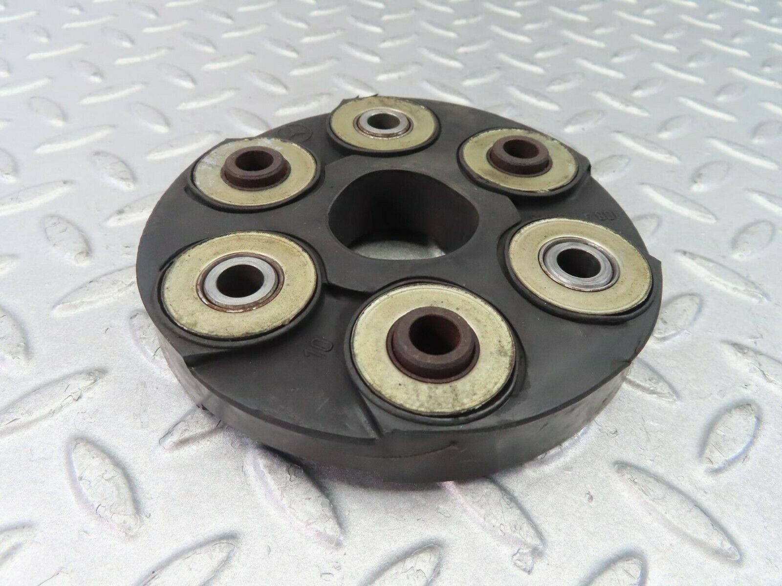 8569 Mercedes-Benz W108 Propshaft Joint 1084110015