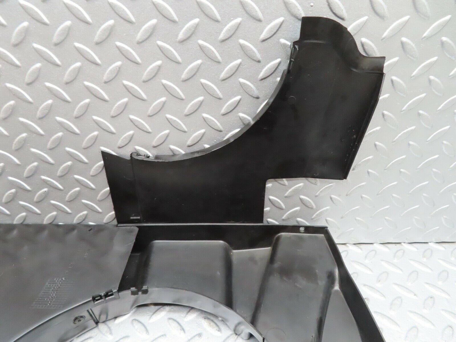 17168 Mercedes-Benz R129 300SL Coupe Front Left Cable Channel 1298210336