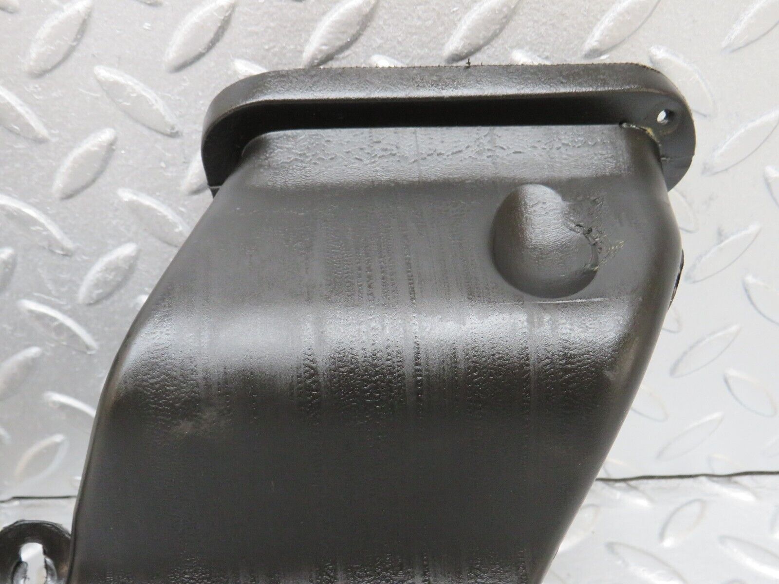 36177 Mercedes-Benz W126 420SE Dashboard Centre Air Vent 1268310036